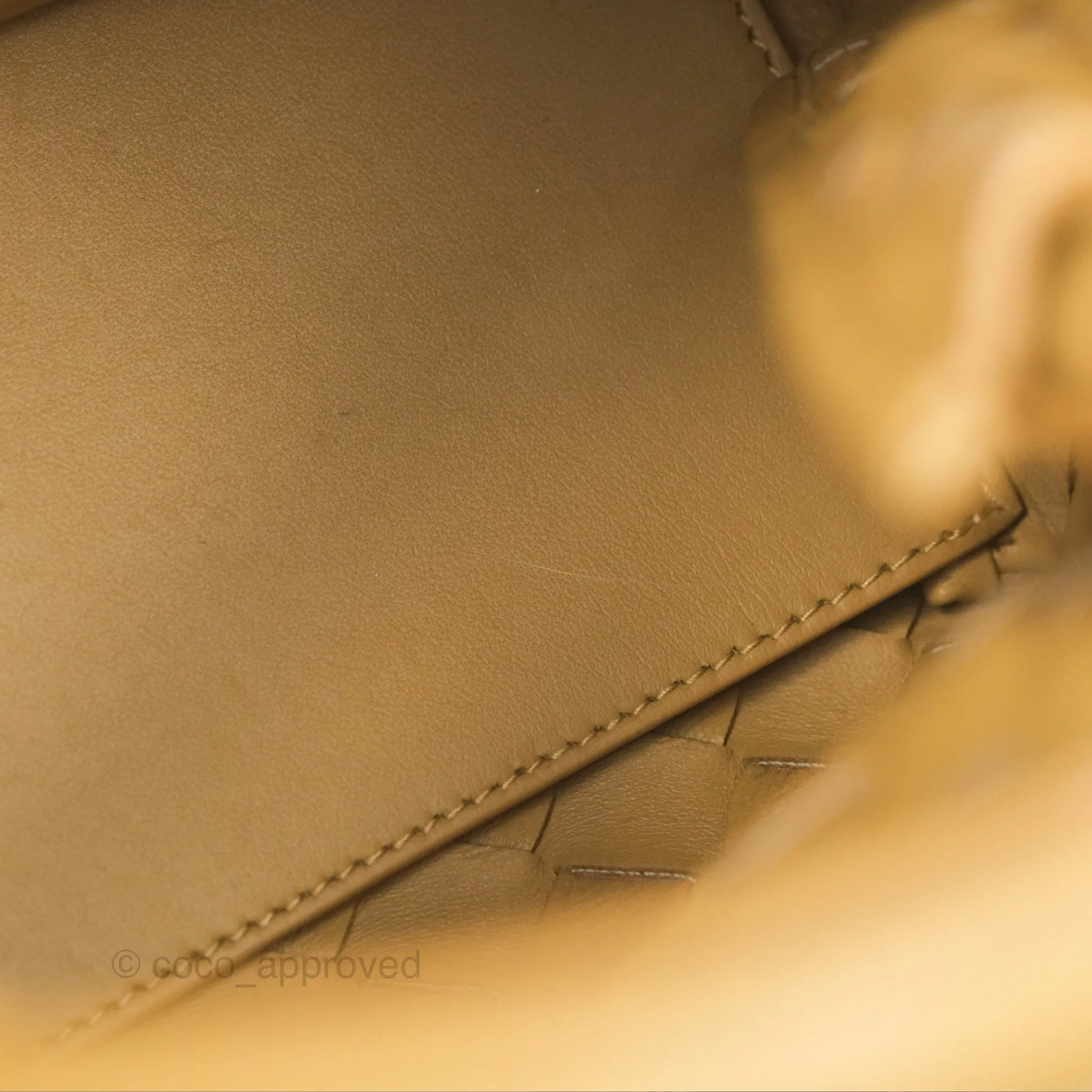 Bottega Veneta Small Andiamo Bag Dark Praline Intrecciato Lambskin