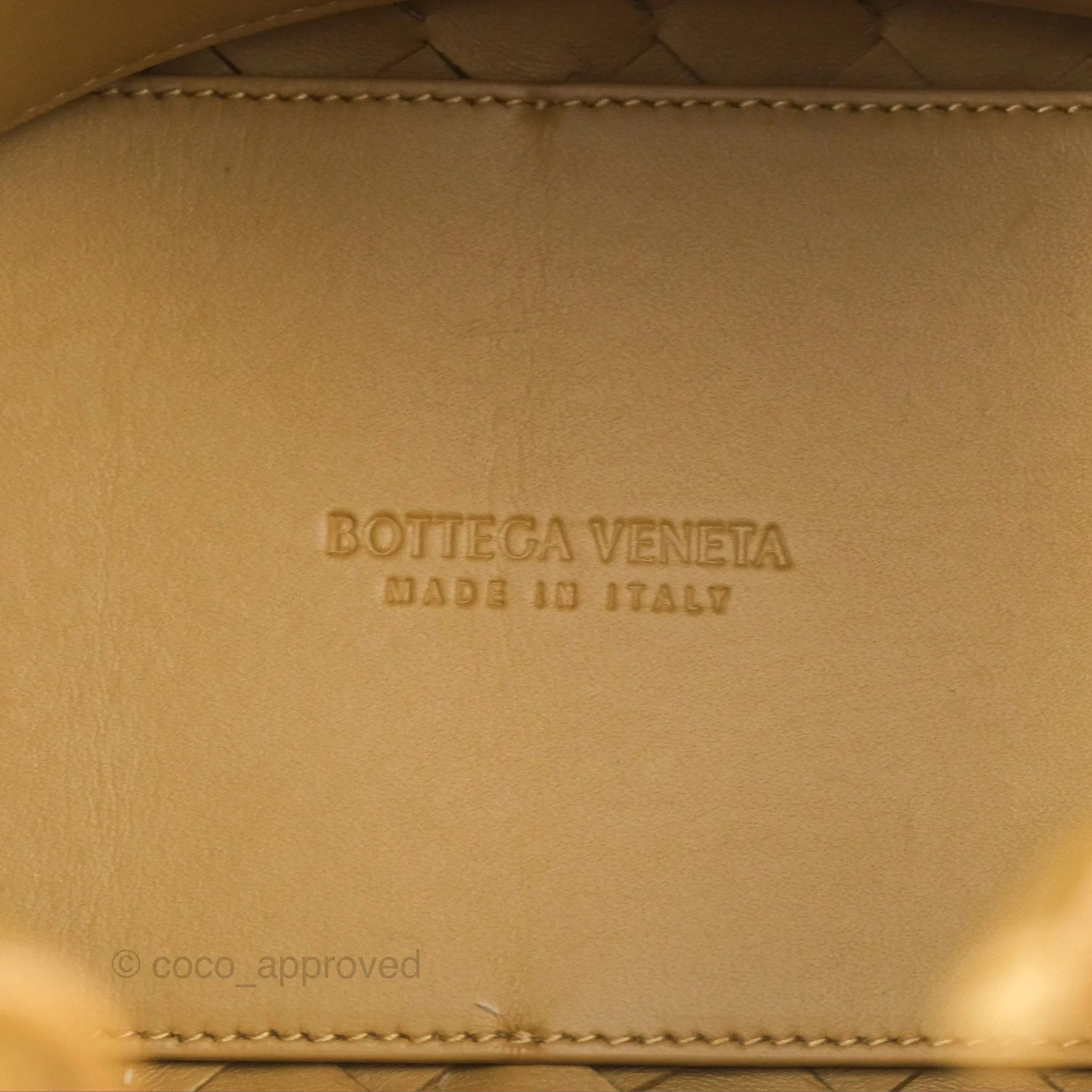 Bottega Veneta Small Andiamo Bag Dark Praline Intrecciato Lambskin