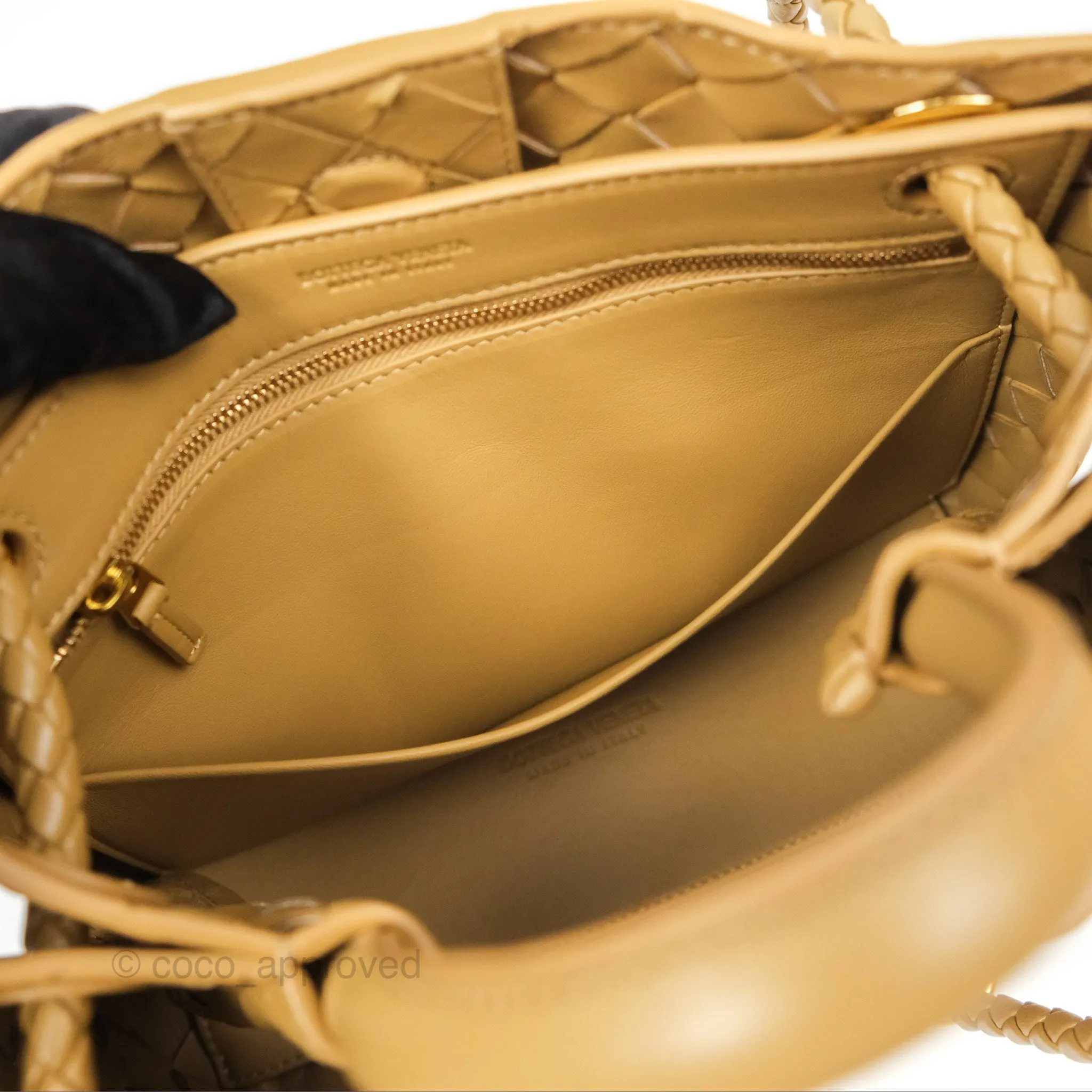 Bottega Veneta Small Andiamo Bag Dark Praline Intrecciato Lambskin