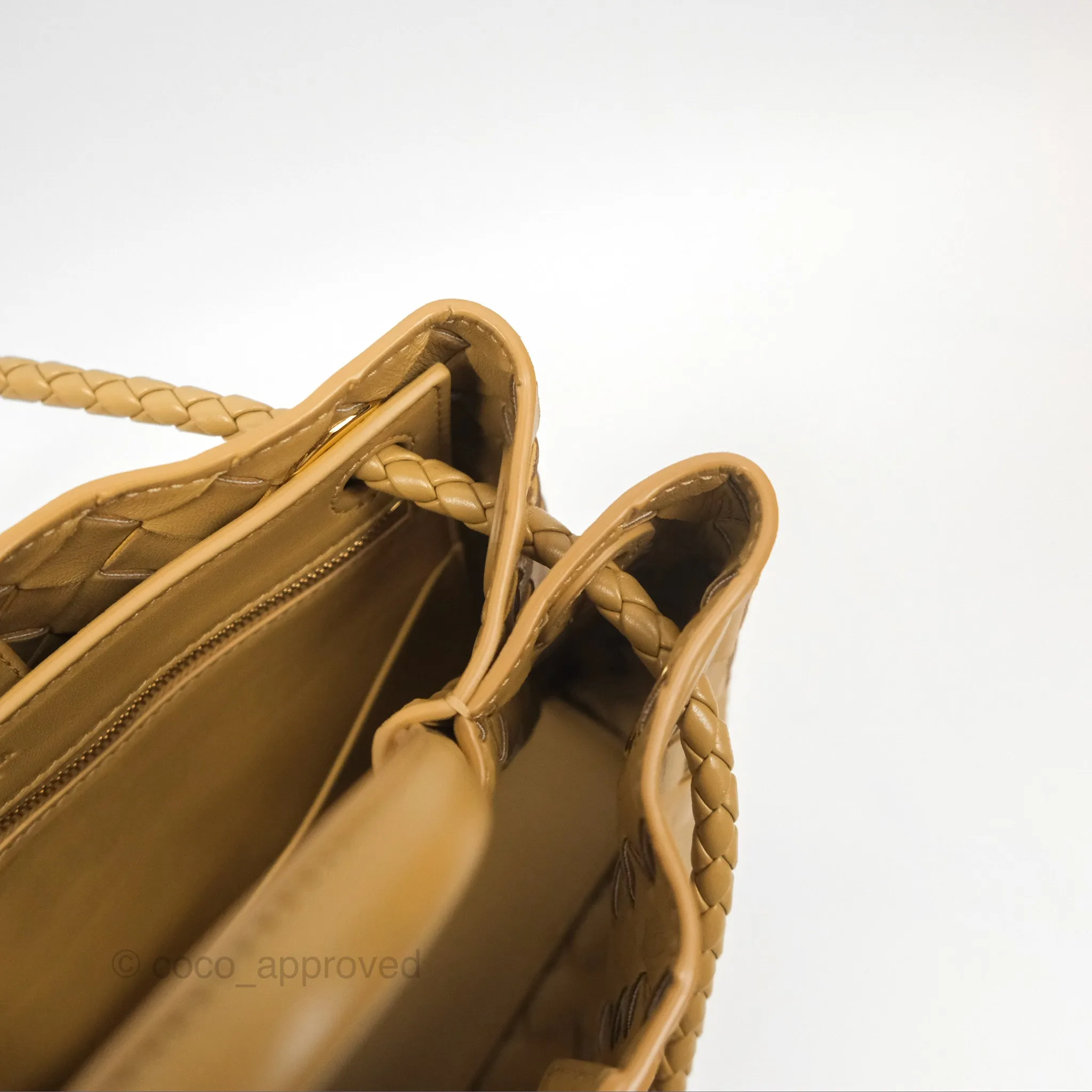 Bottega Veneta Small Andiamo Bag Dark Praline Intrecciato Lambskin