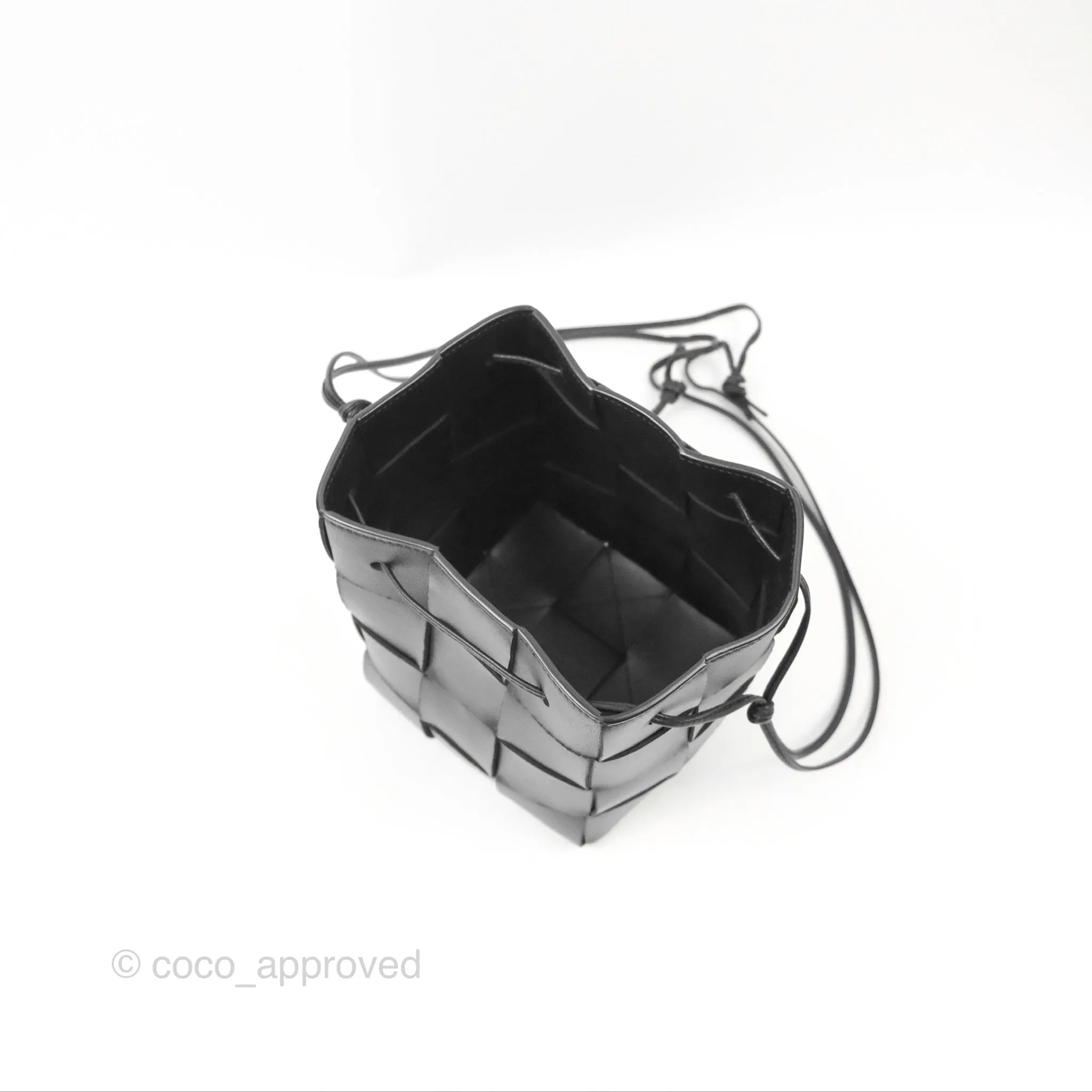 Bottega Veneta Small Cassette Bucket Bag Black Lambskin