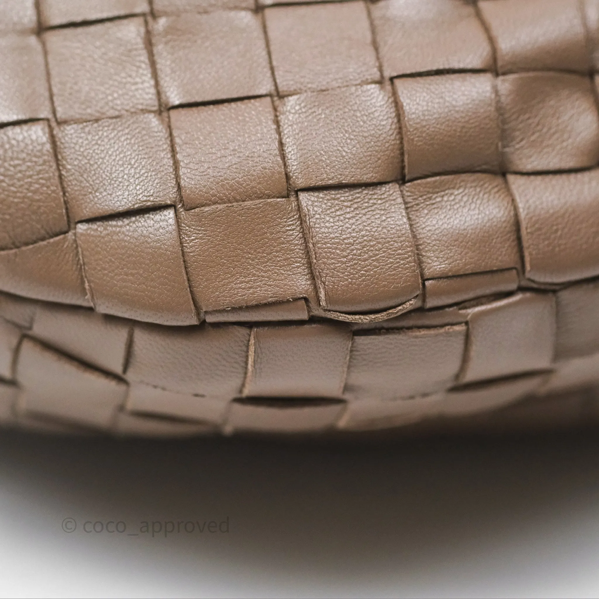 Bottega Veneta Small Jodie Bag Intrecciato Brown Lambskin Gold Hardware