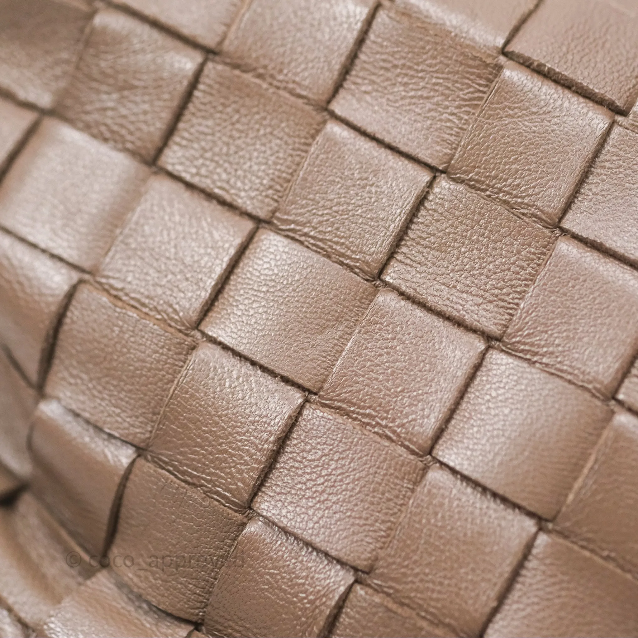 Bottega Veneta Small Jodie Bag Intrecciato Brown Lambskin Gold Hardware