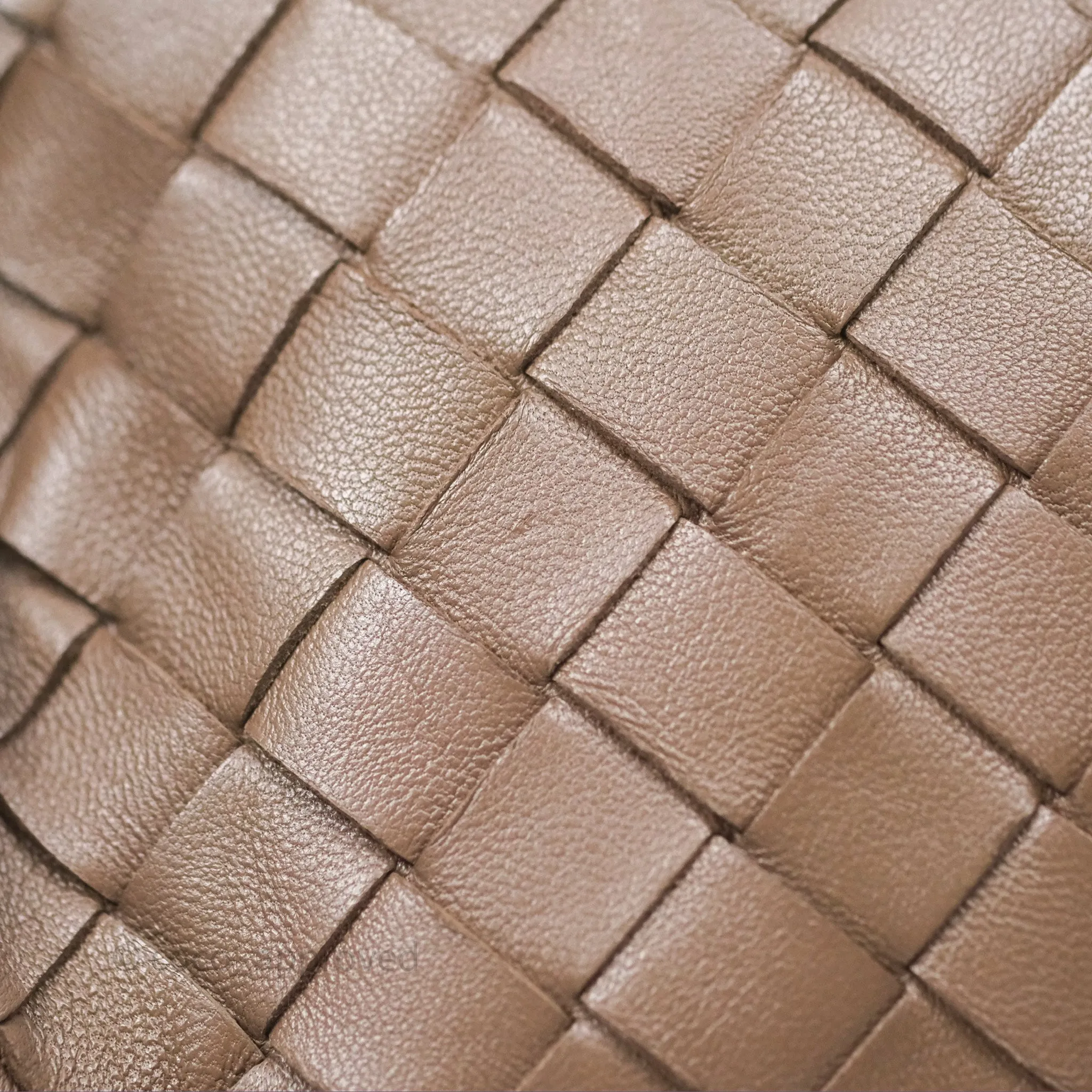 Bottega Veneta Small Jodie Bag Intrecciato Brown Lambskin Gold Hardware