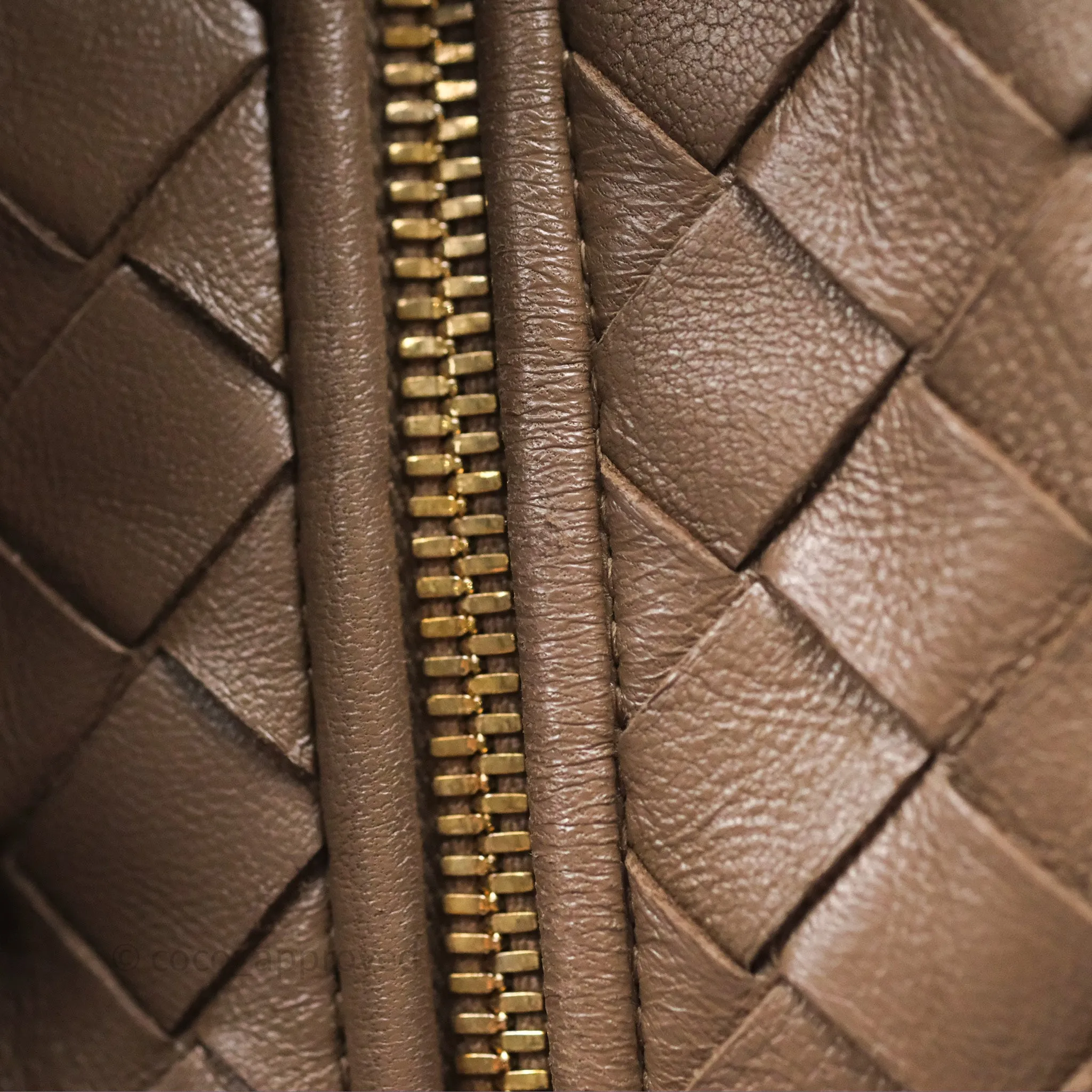 Bottega Veneta Small Jodie Bag Intrecciato Brown Lambskin Gold Hardware