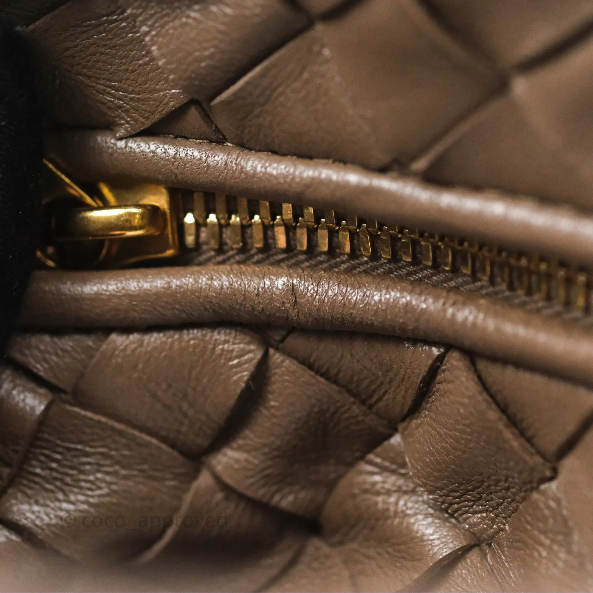 Bottega Veneta Small Jodie Bag Intrecciato Brown Lambskin Gold Hardware