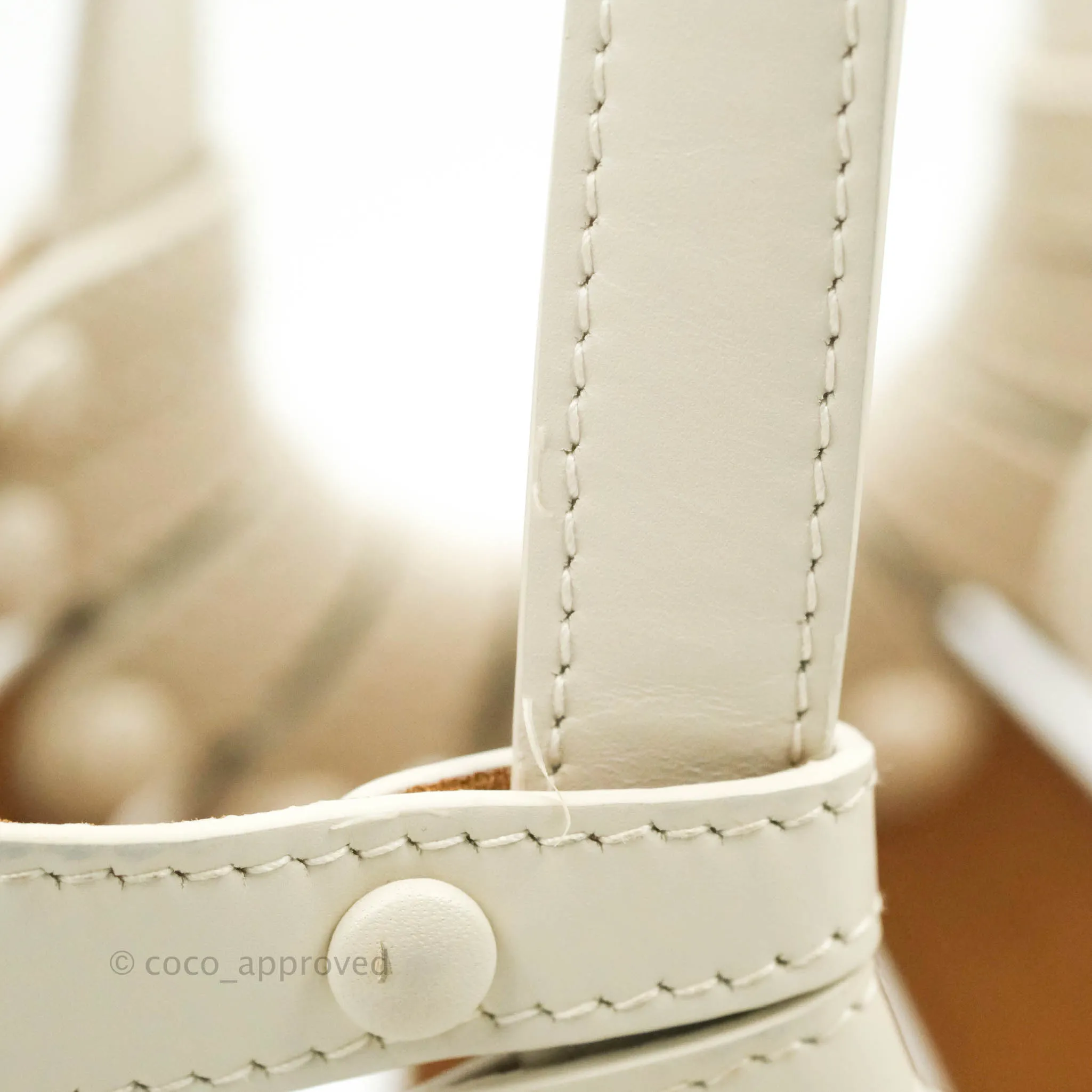 Bottega Veneta Small Shell Bag White