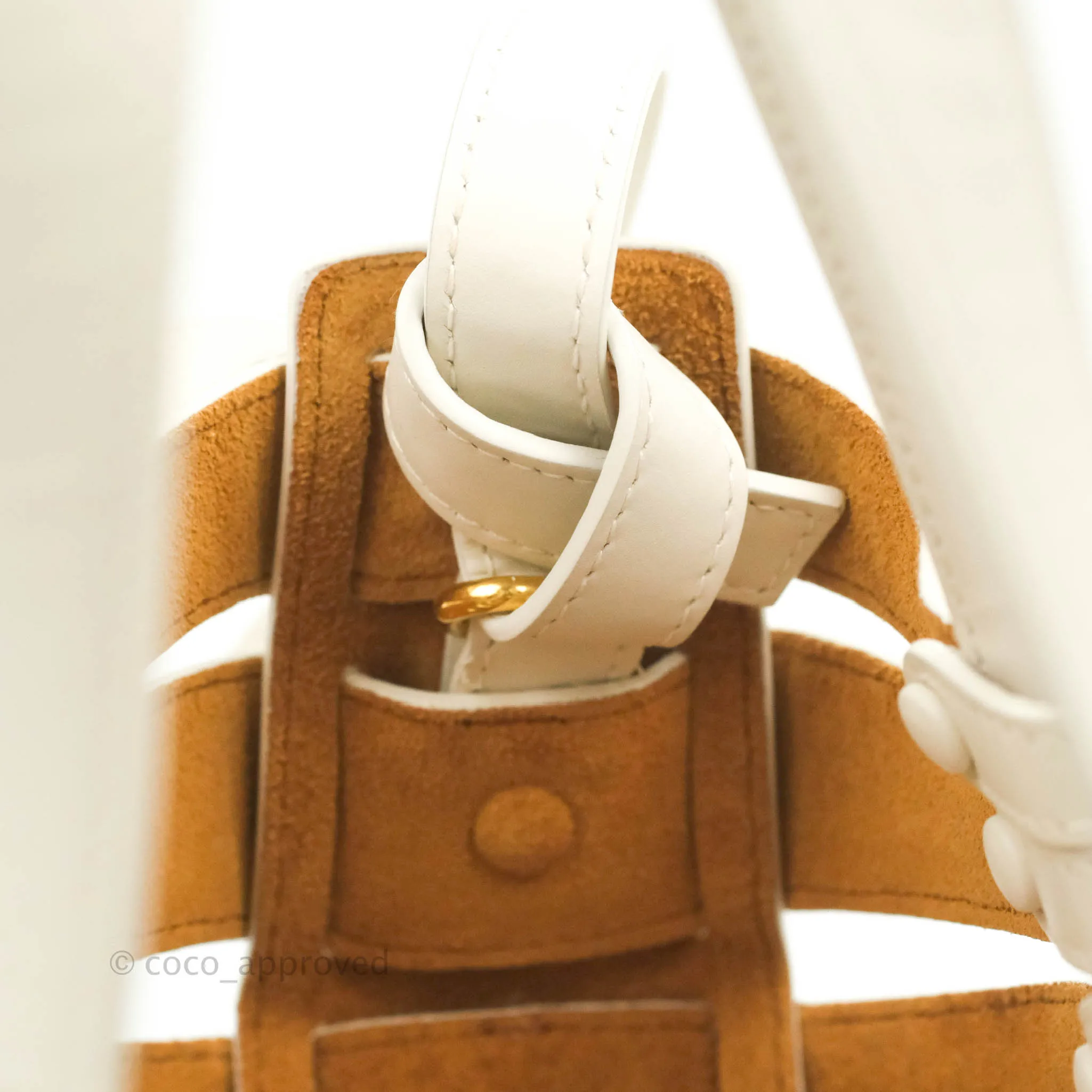 Bottega Veneta Small Shell Bag White