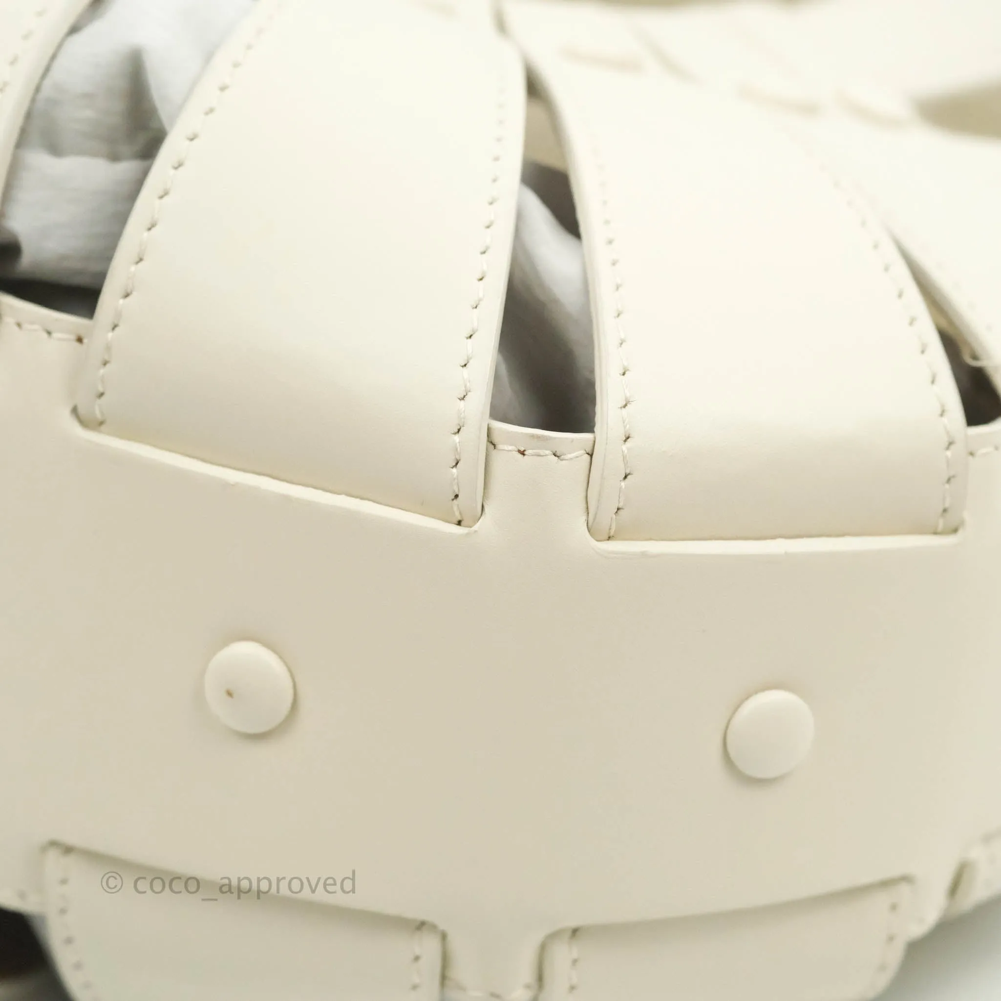 Bottega Veneta Small Shell Bag White