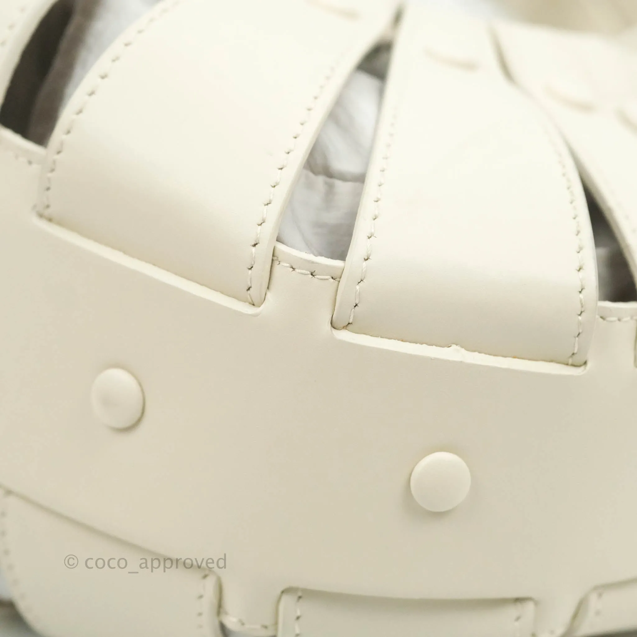 Bottega Veneta Small Shell Bag White
