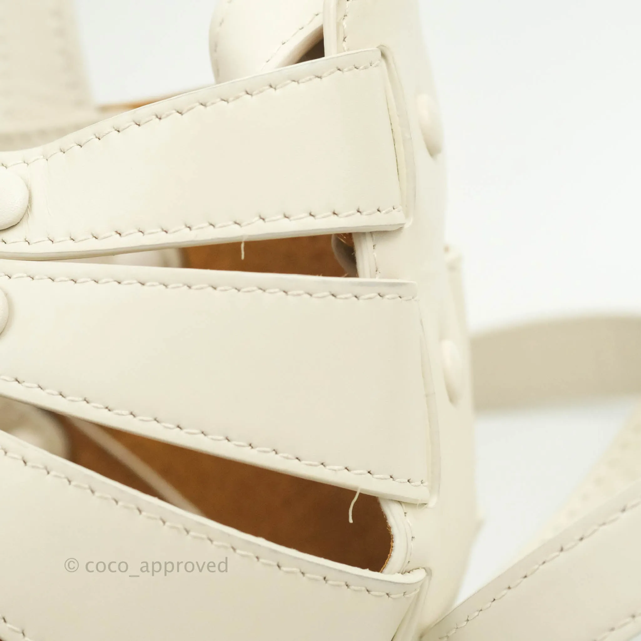 Bottega Veneta Small Shell Bag White
