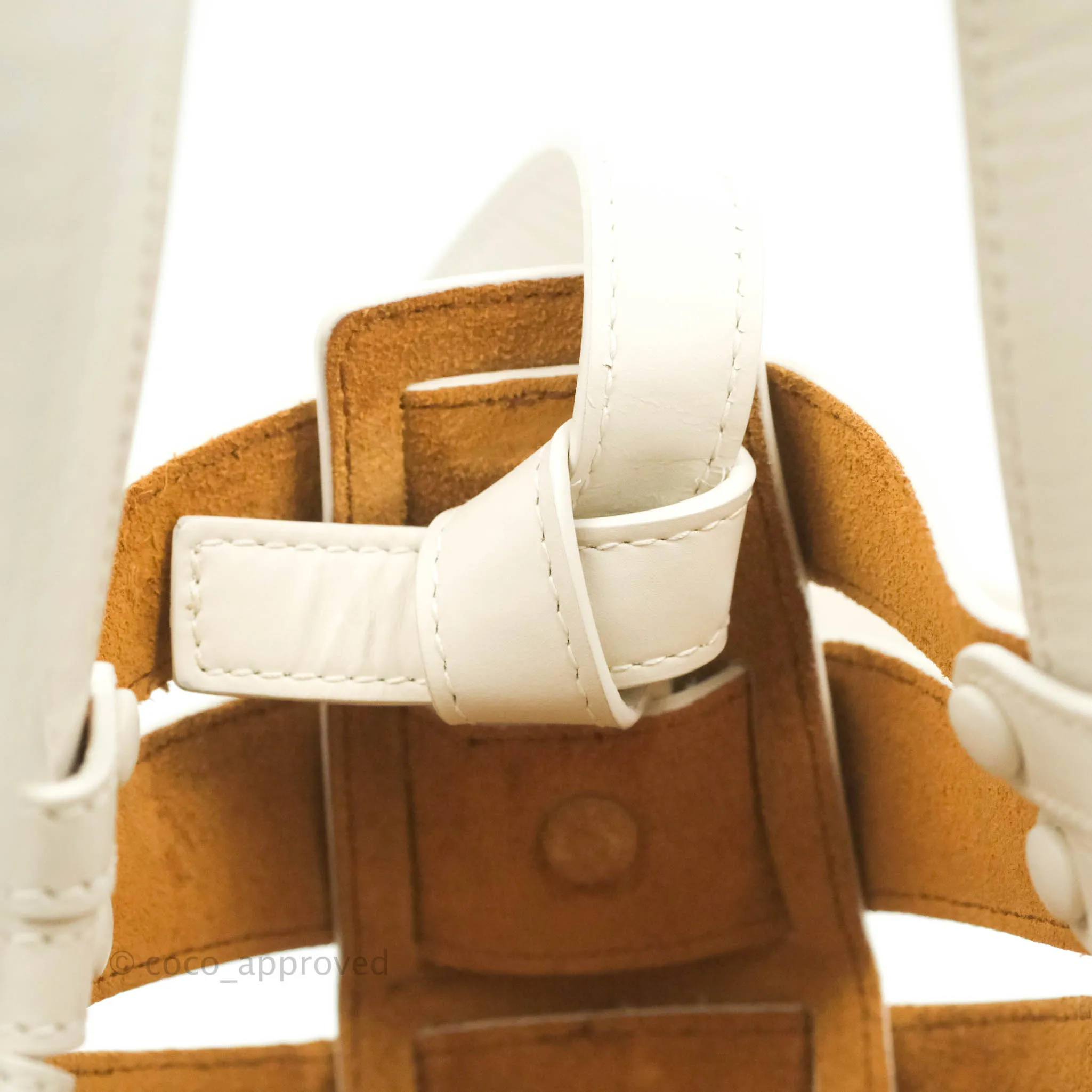 Bottega Veneta Small Shell Bag White
