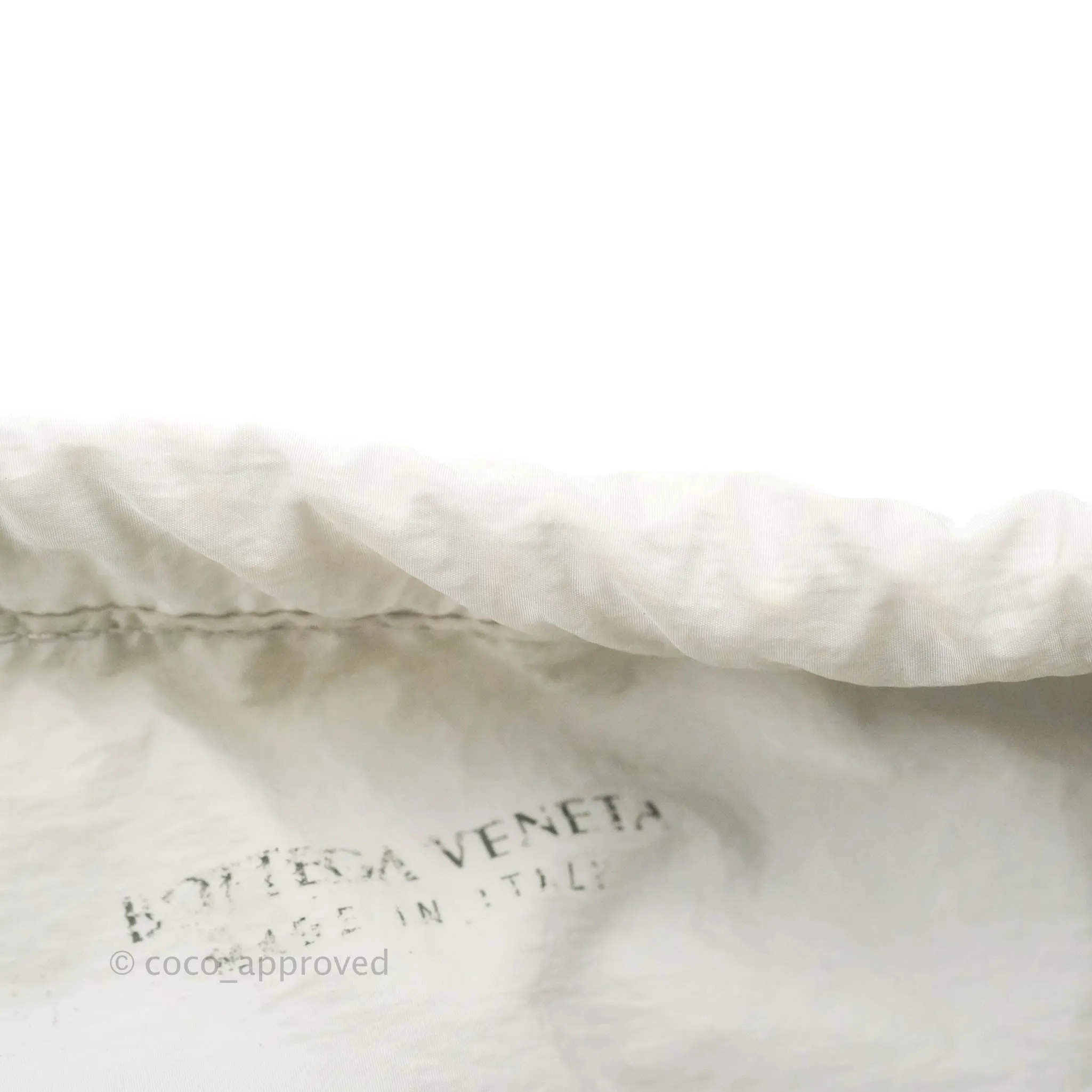 Bottega Veneta Small Shell Bag White