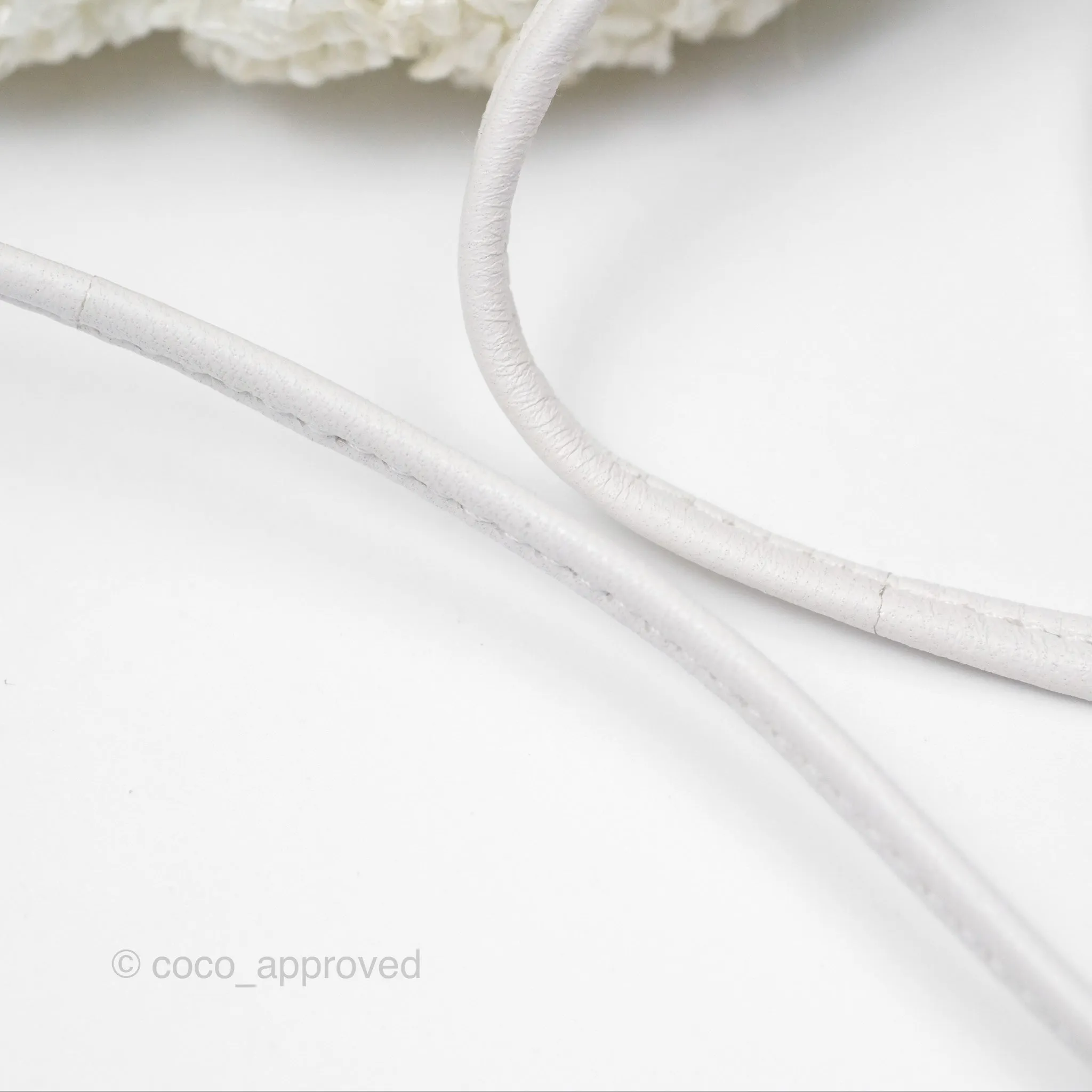 Bottega Veneta The Mini Pouch Boucle Raffia White