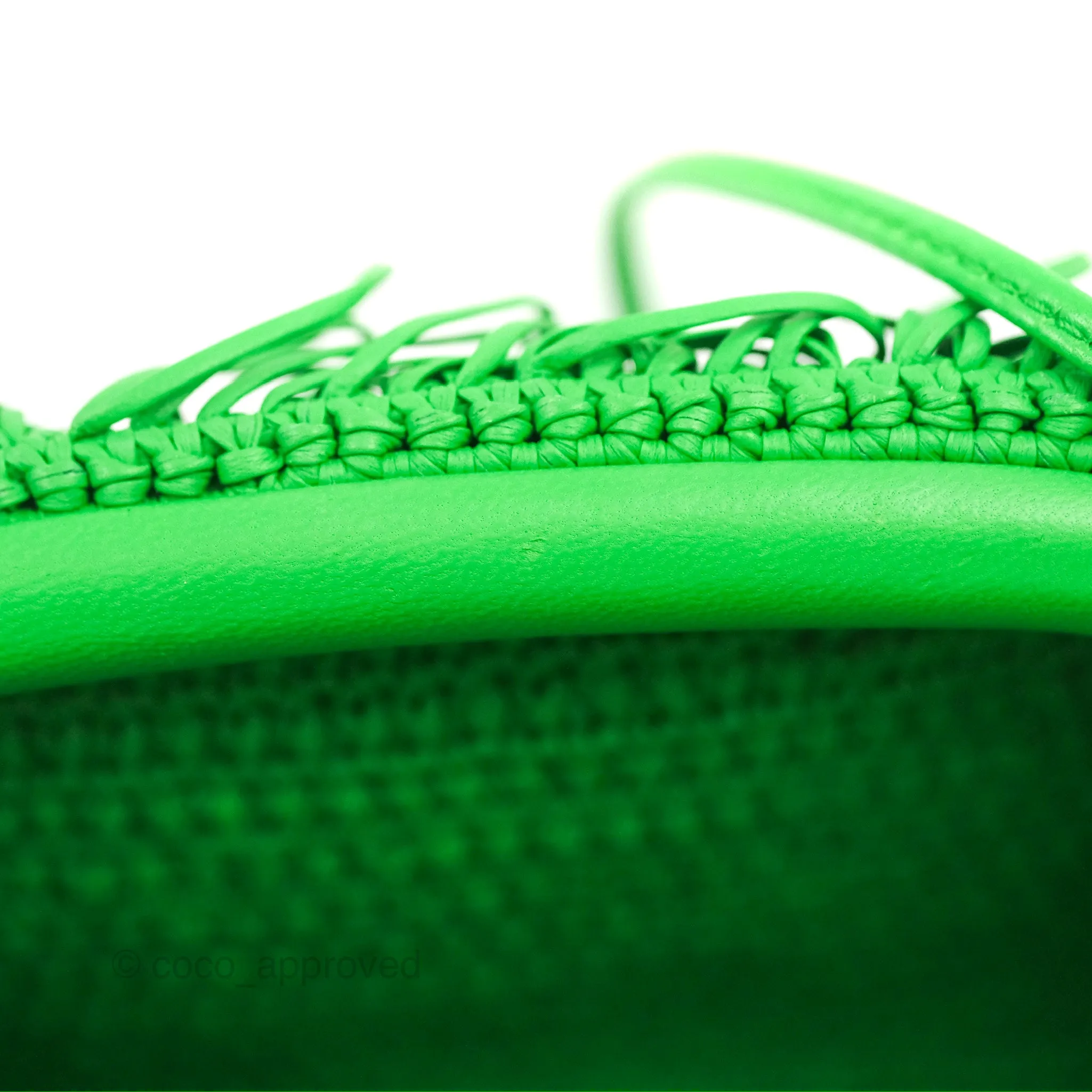 Bottega Veneta The Mini Pouch Green Leather Raffia