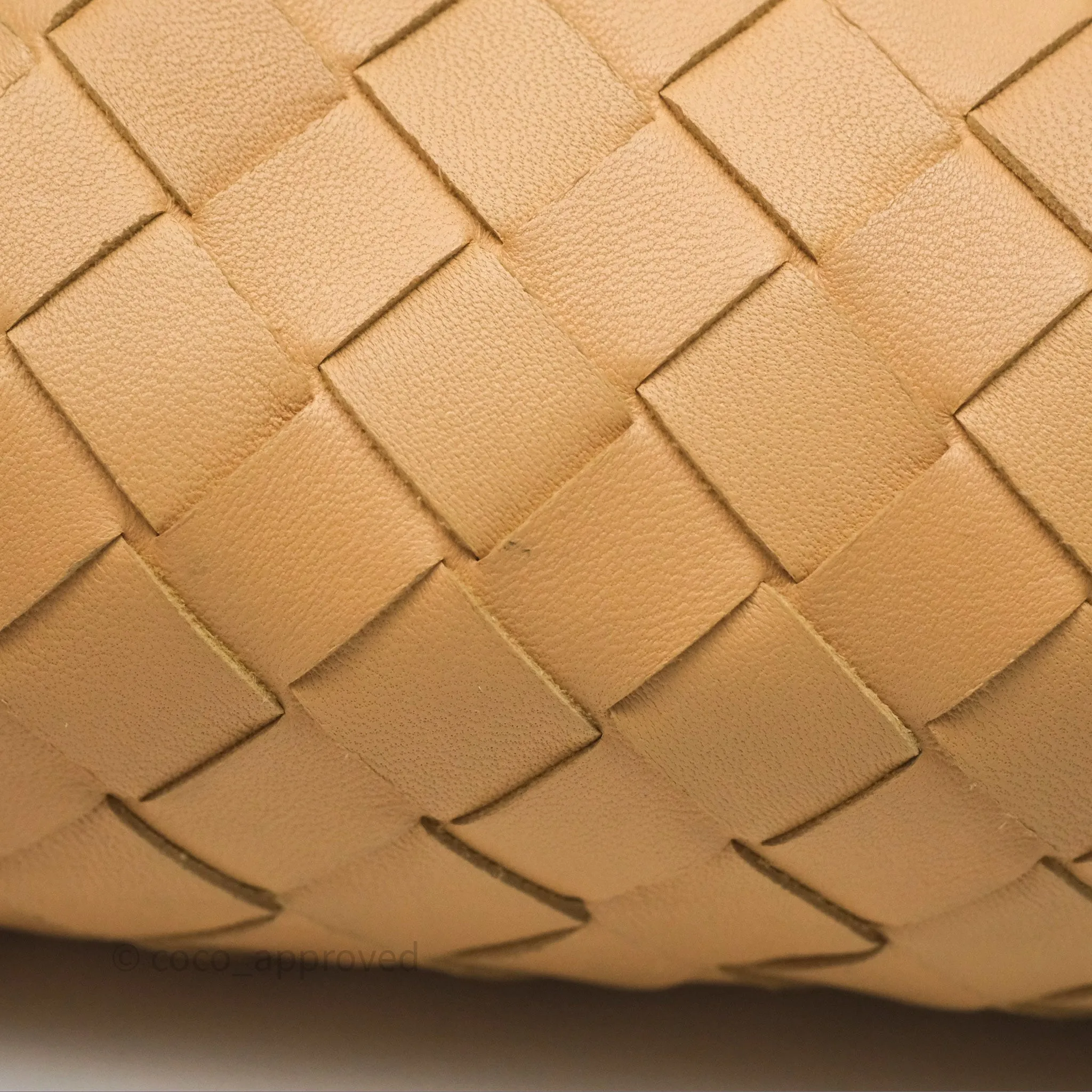 Bottega Veneta The Mini Pouch Intrecciato Lambskin Beige