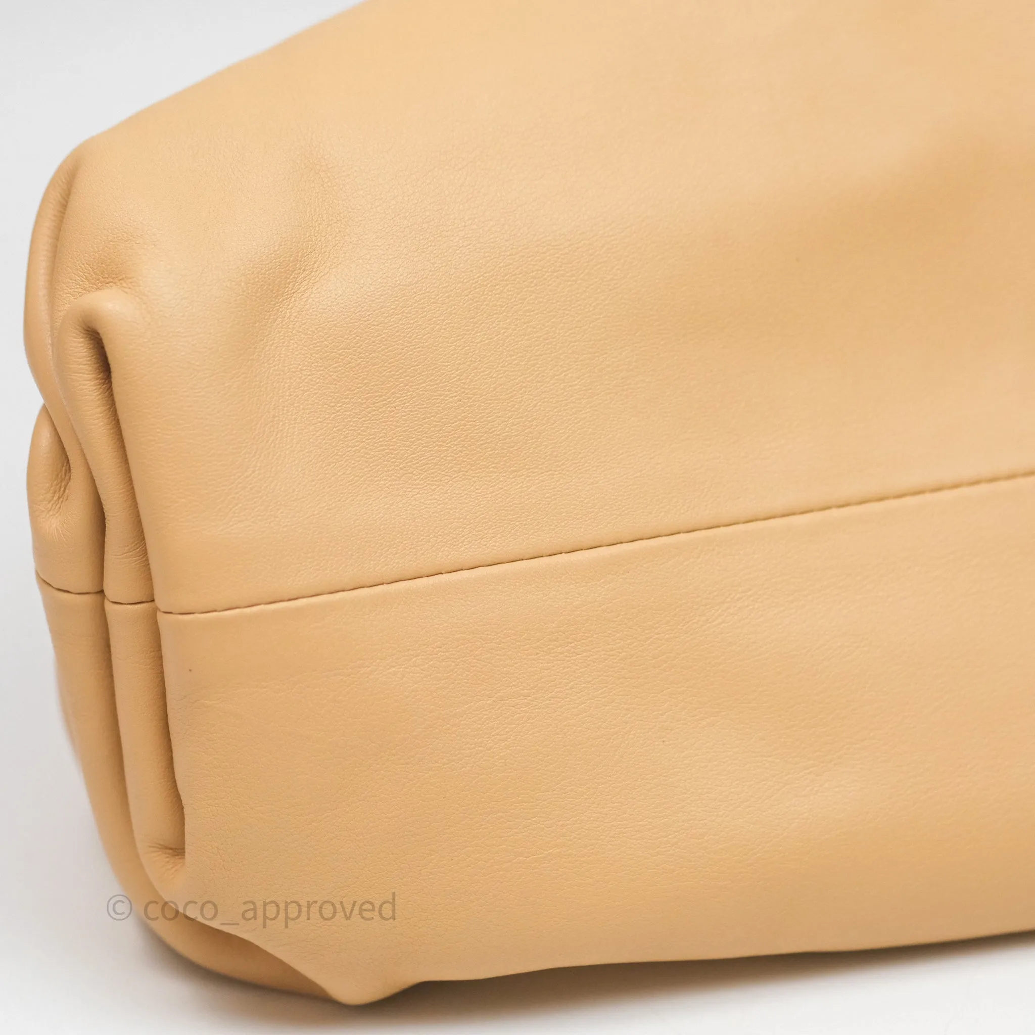 Bottega Veneta The Pouch Beige Calfskin