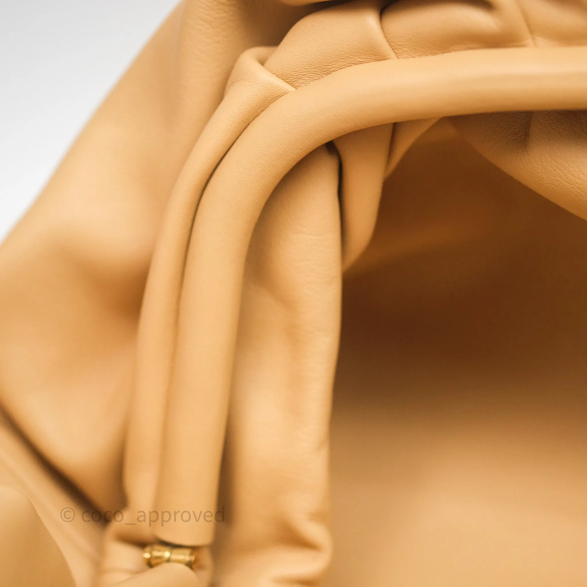 Bottega Veneta The Pouch Beige Calfskin