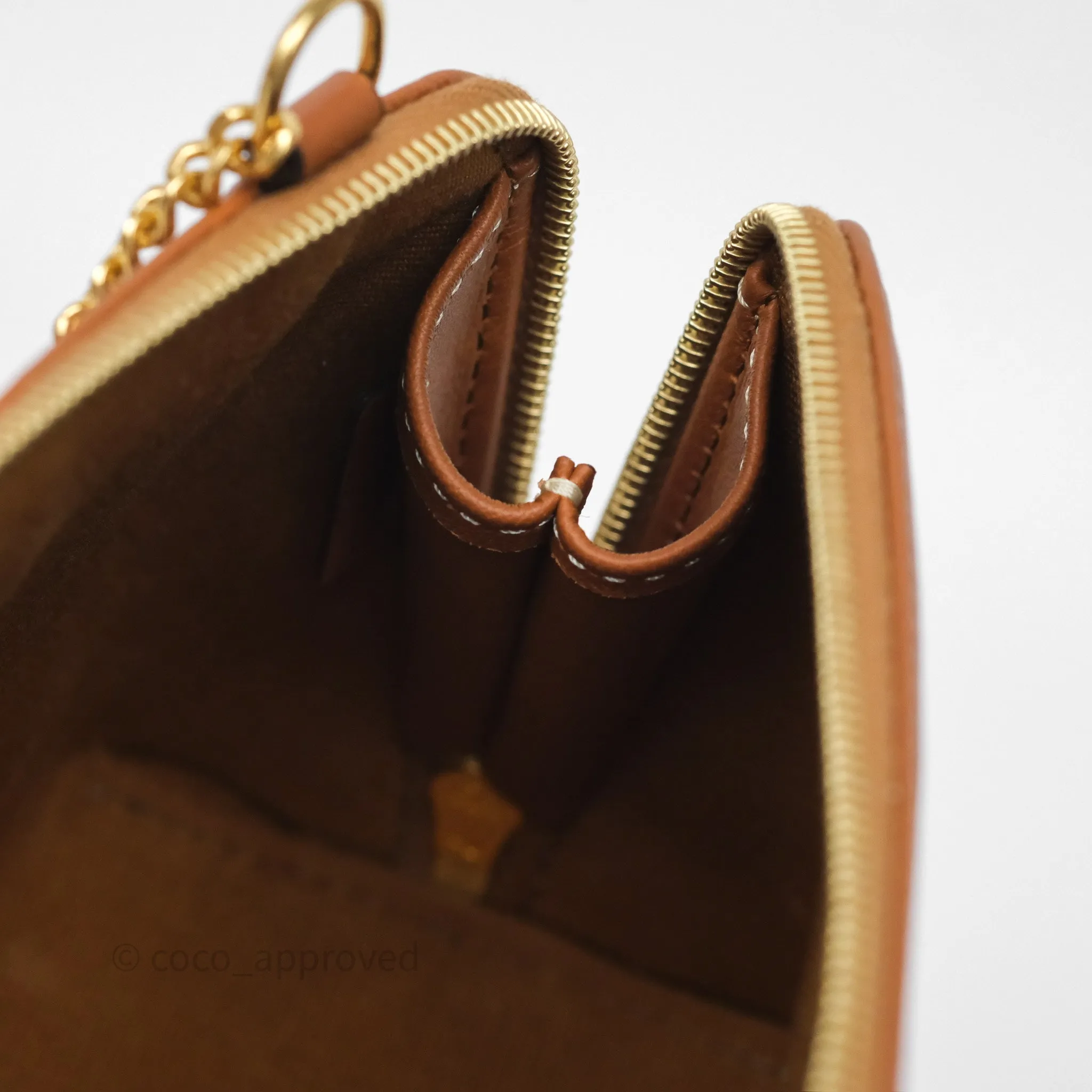 Celine Clutch With Chain Triomphe Canvas Lambskin White/Tan