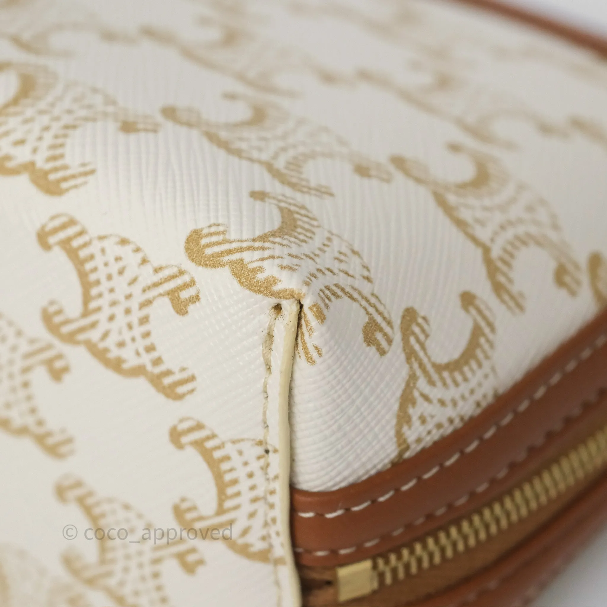 Celine Clutch With Chain Triomphe Canvas Lambskin White/Tan