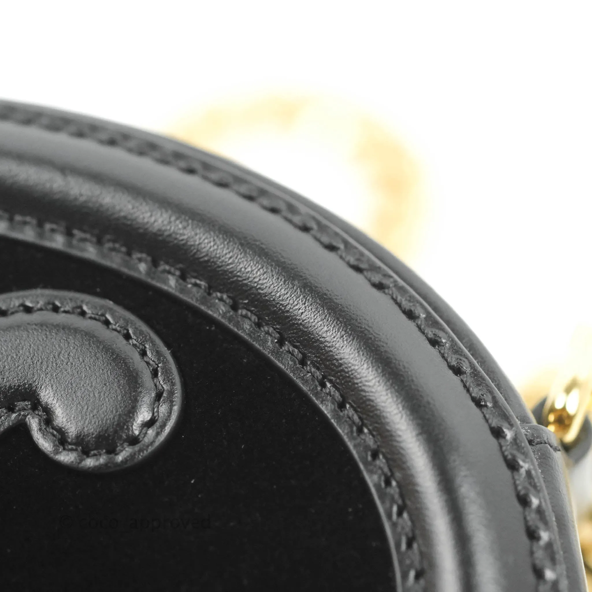 Celine Crossbody Purse With Chain In Velvet Black