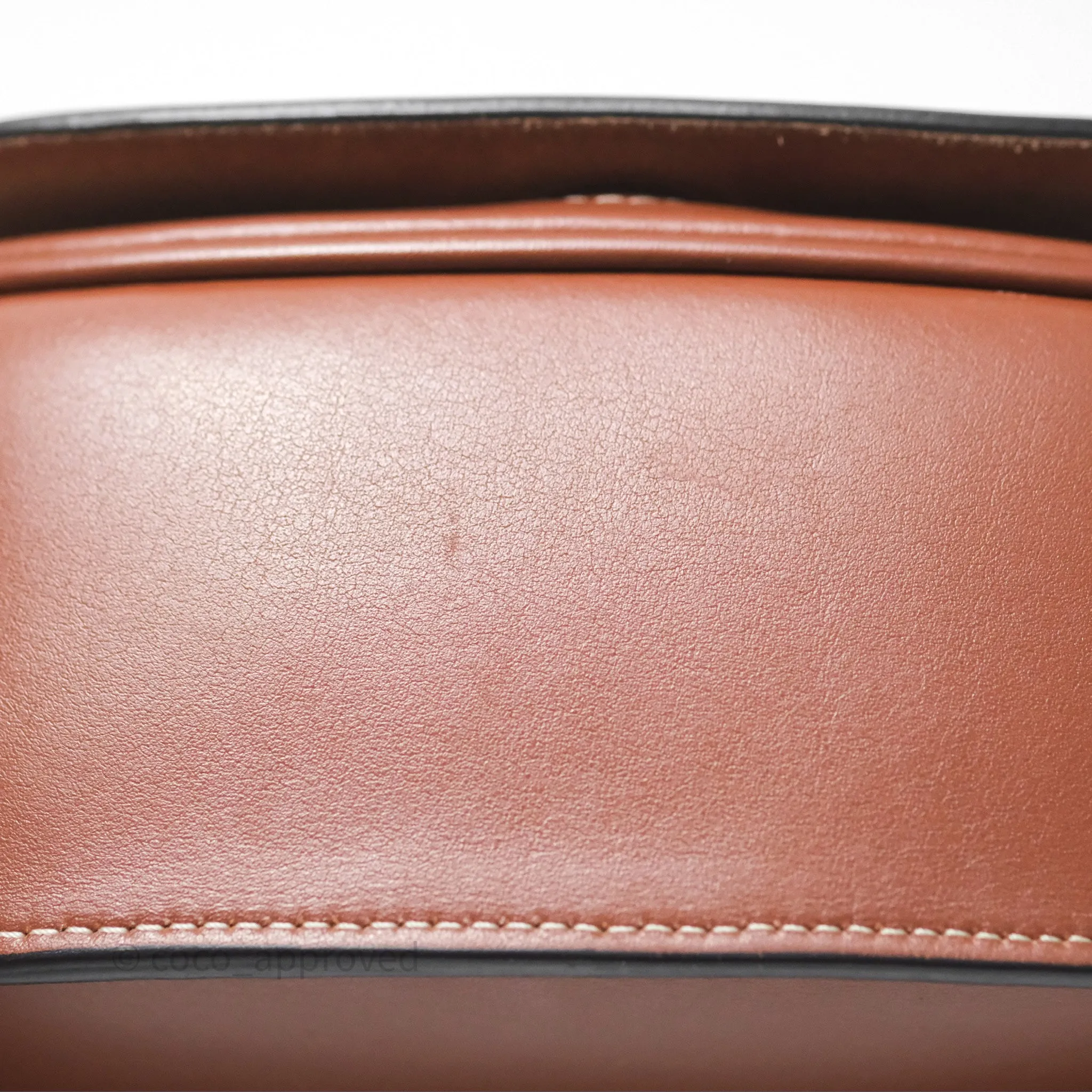Celine Folco Cuir Triomphe in Smooth Calfskin Tan