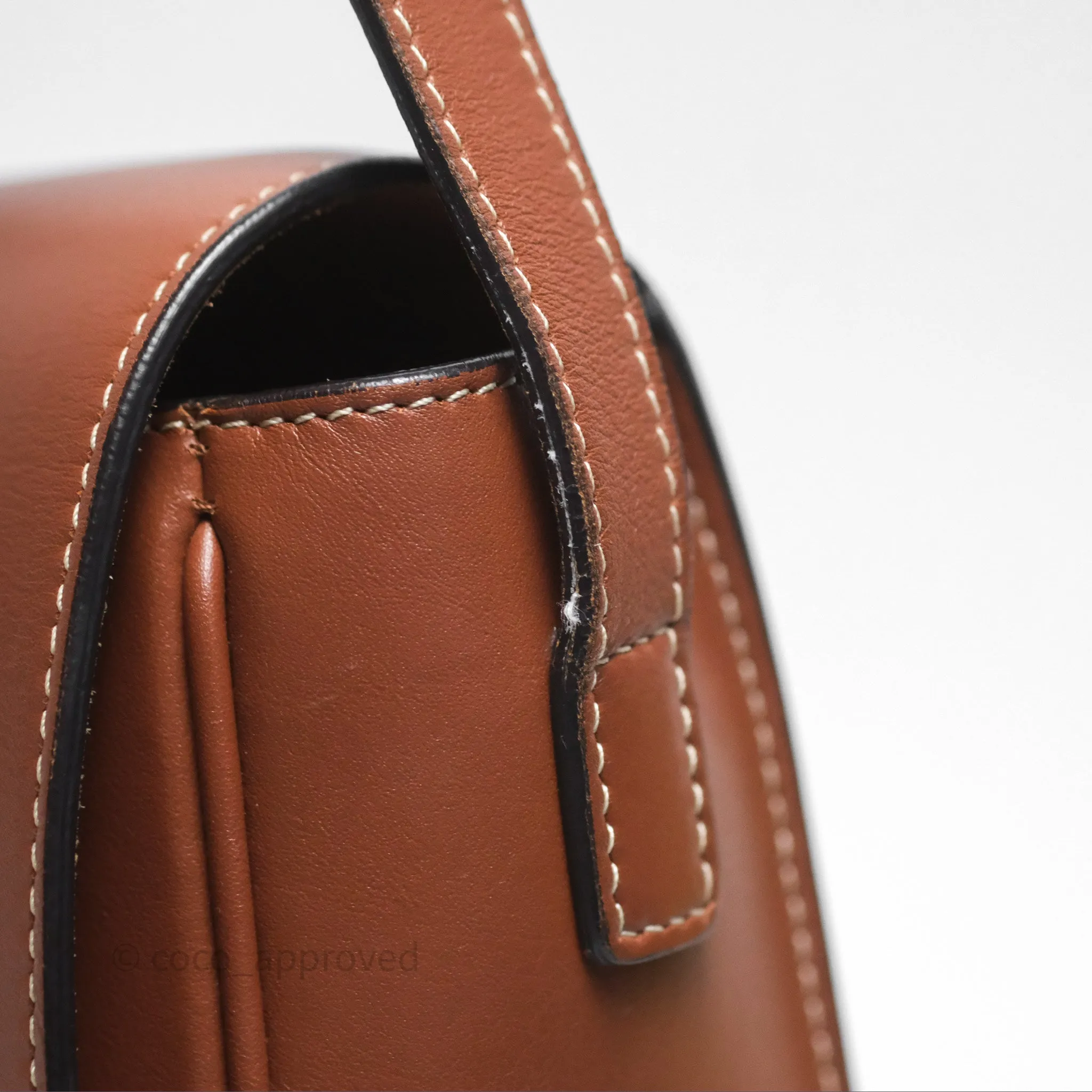 Celine Folco Cuir Triomphe in Smooth Calfskin Tan