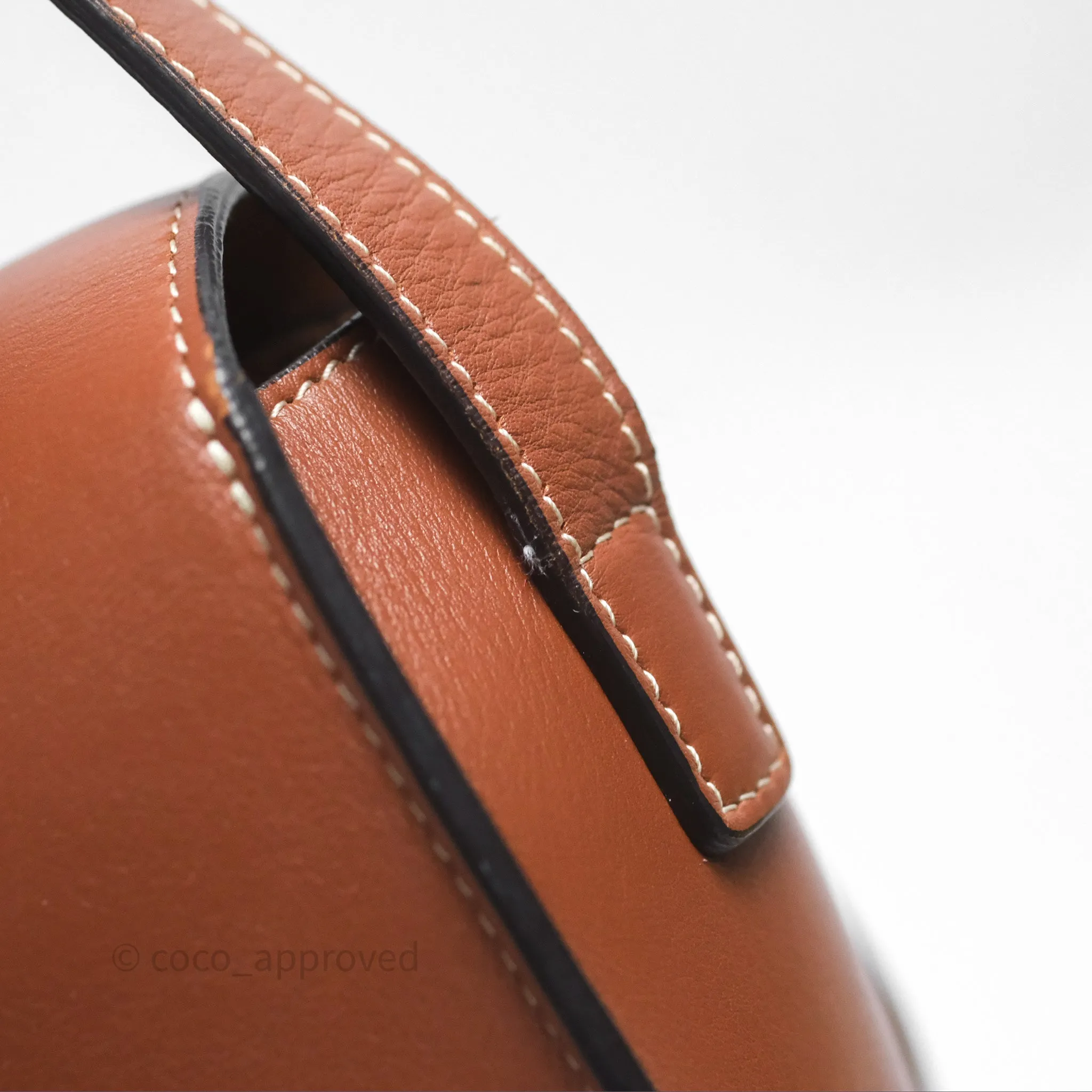 Celine Folco Cuir Triomphe in Smooth Calfskin Tan