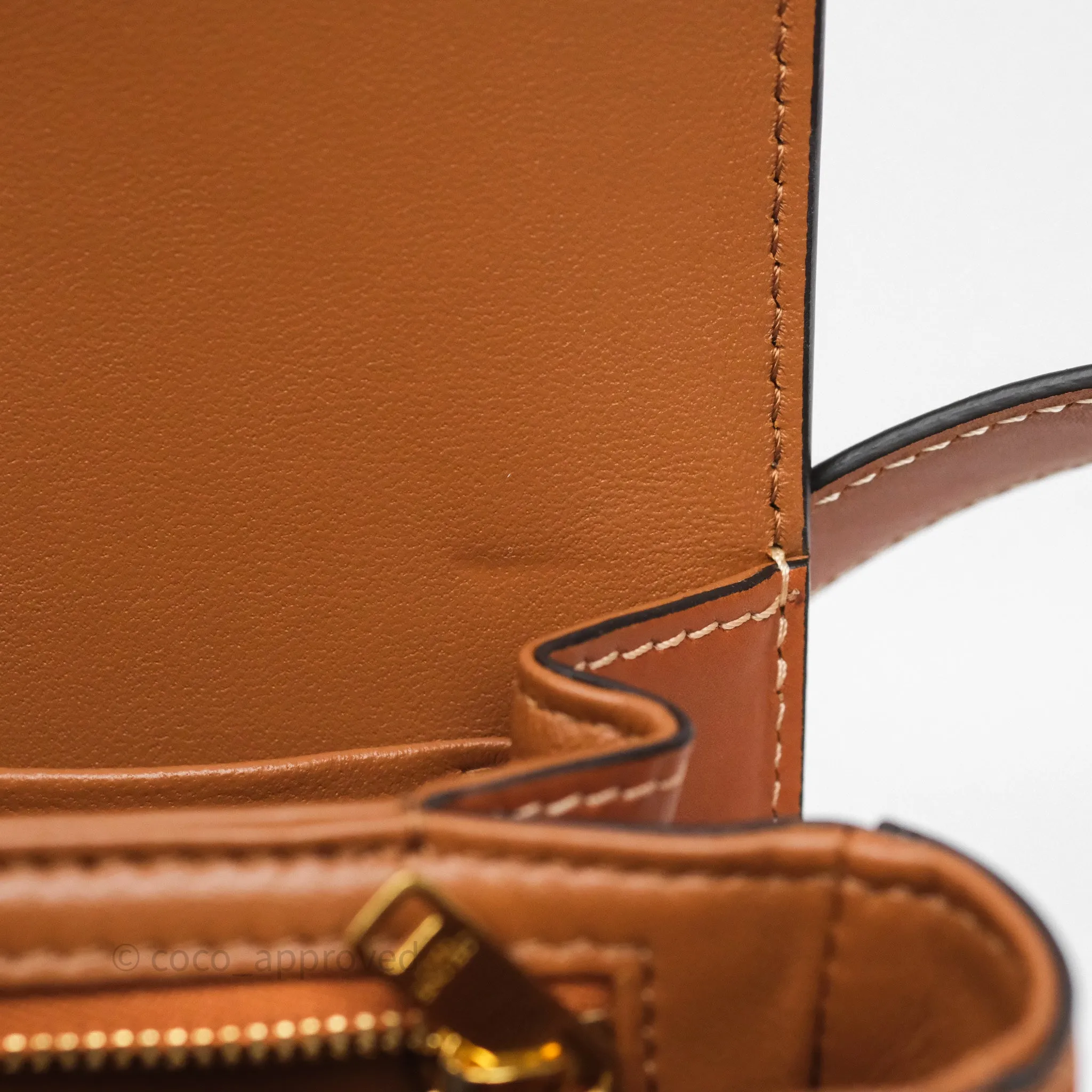 Celine Medium Triomphe Bag Tan Natural Calfskin