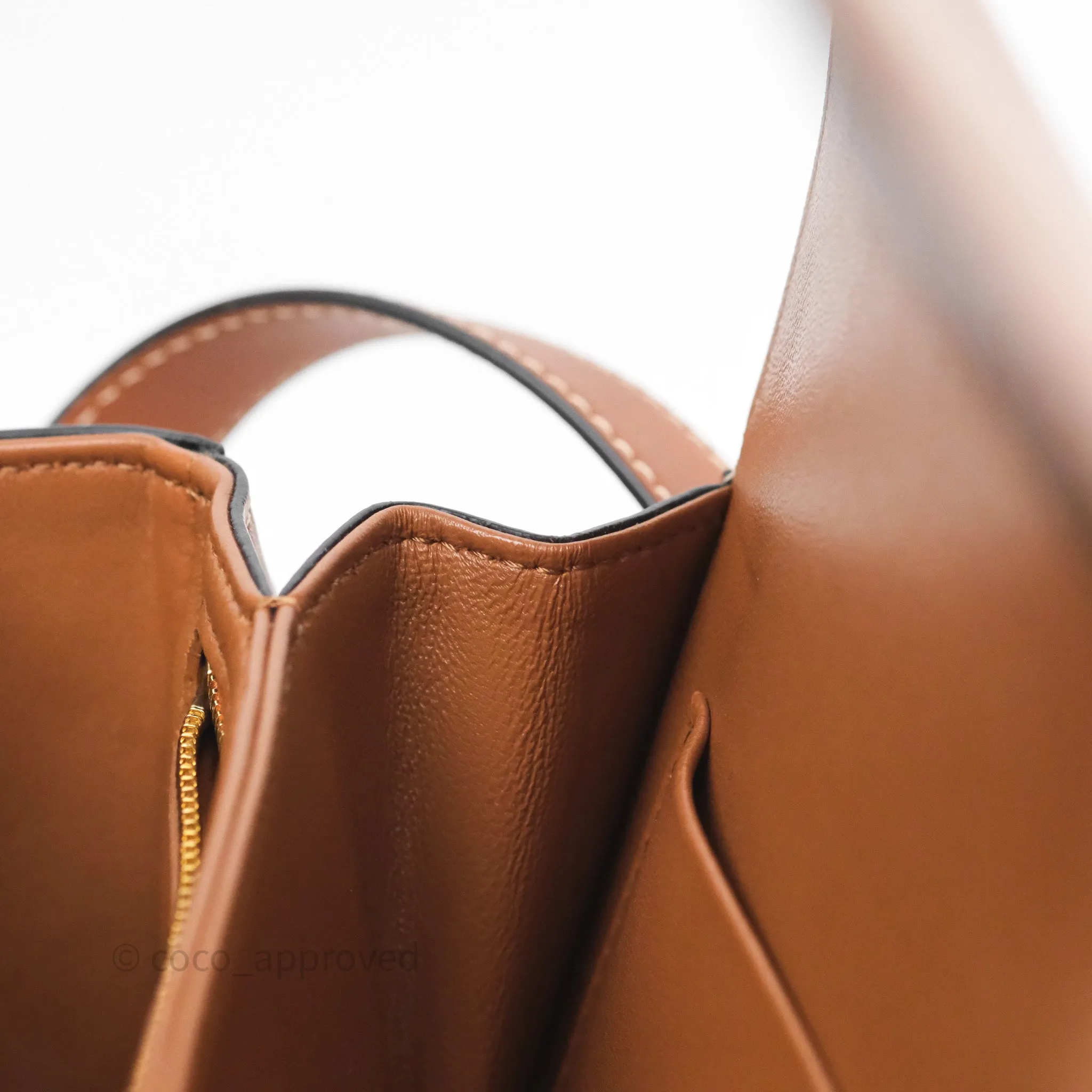 Celine Medium Triomphe Bag Tan Natural Calfskin