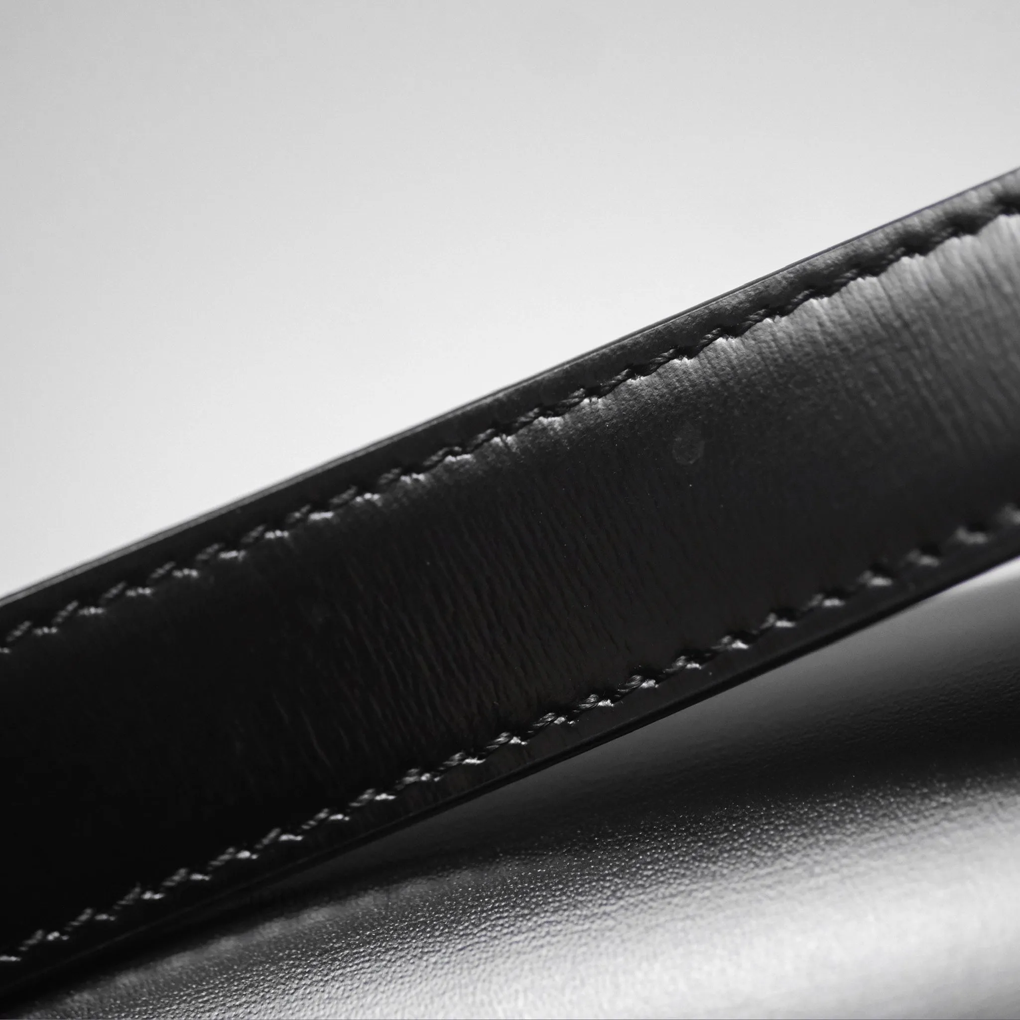 Celine Medium Triomphe Black Shiny Calfskin