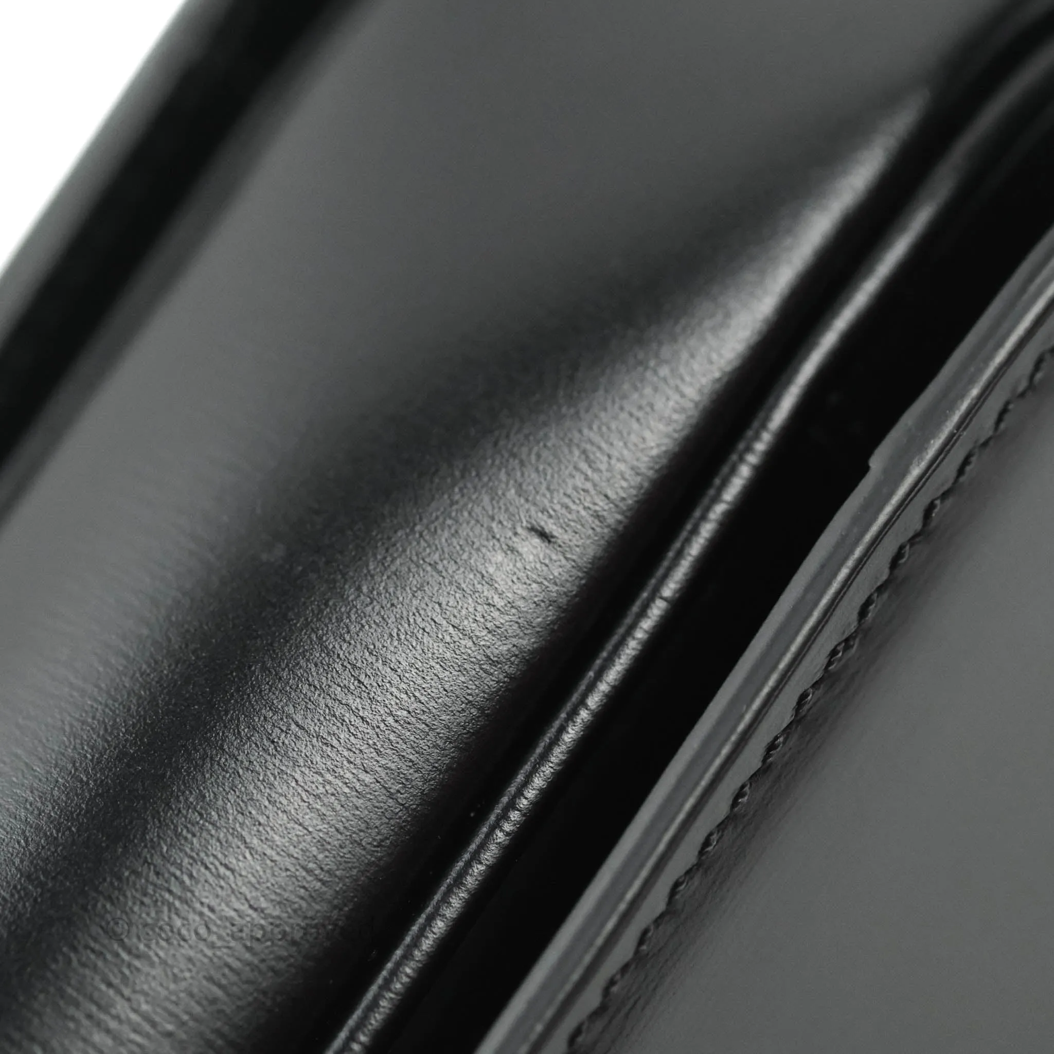 Celine Shiny Calfskin Medium Triomphe Black