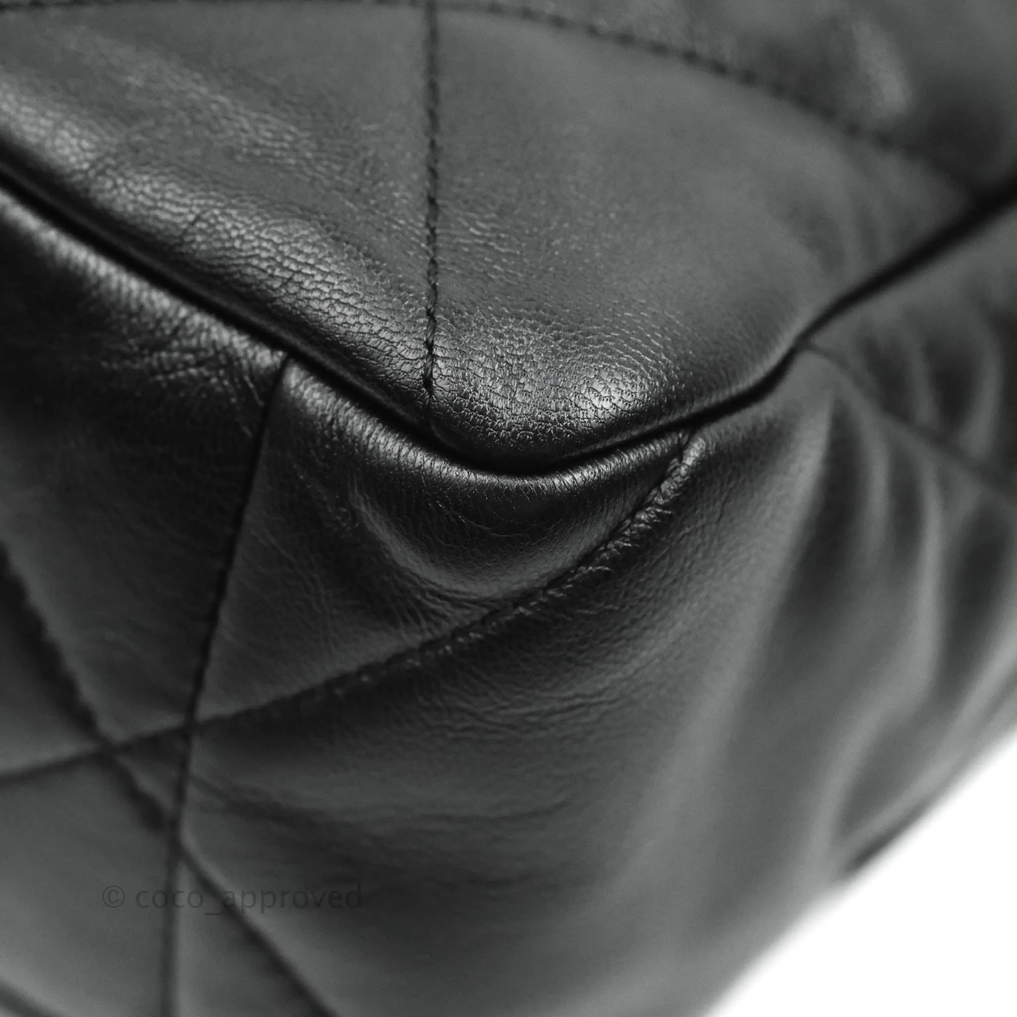 Chanel 19 Medium Black Goatskin Mixed Hardware