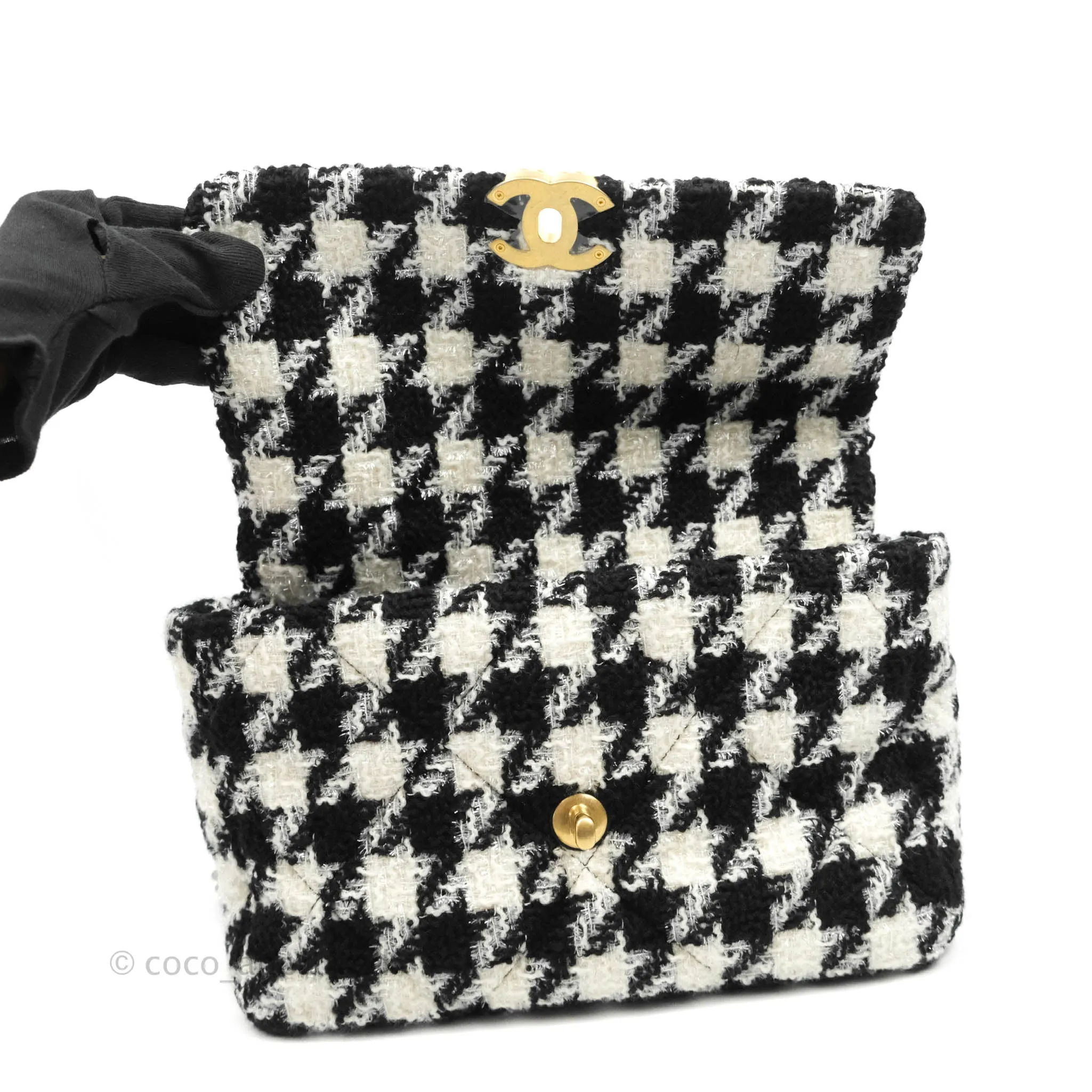 Chanel 19 Medium Tweed Houndstooth Black & White Mixed Hardware