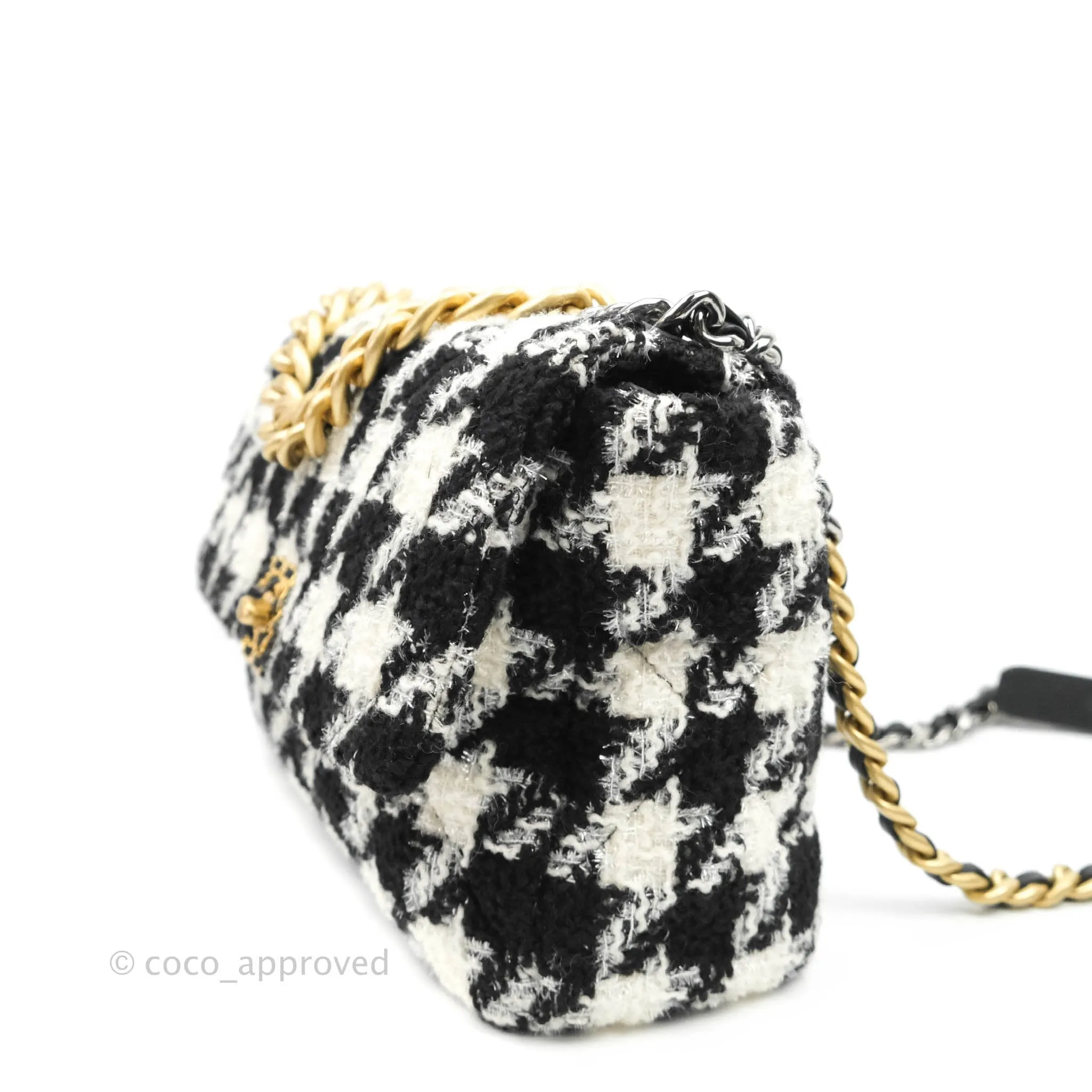 Chanel 19 Medium Tweed Houndstooth Black & White Mixed Hardware