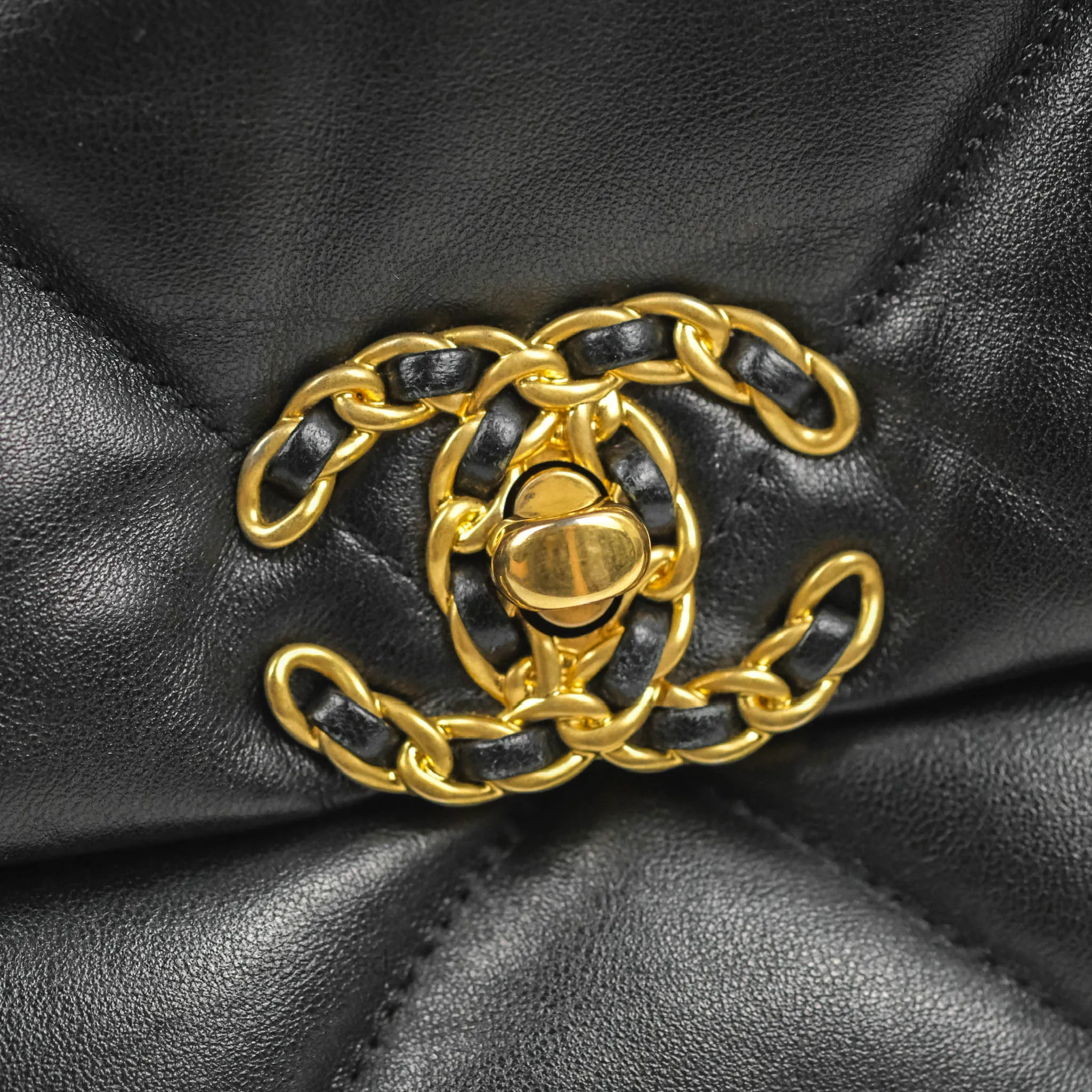 Chanel 19 Small Black Lambskin Mixed Hardware 21K