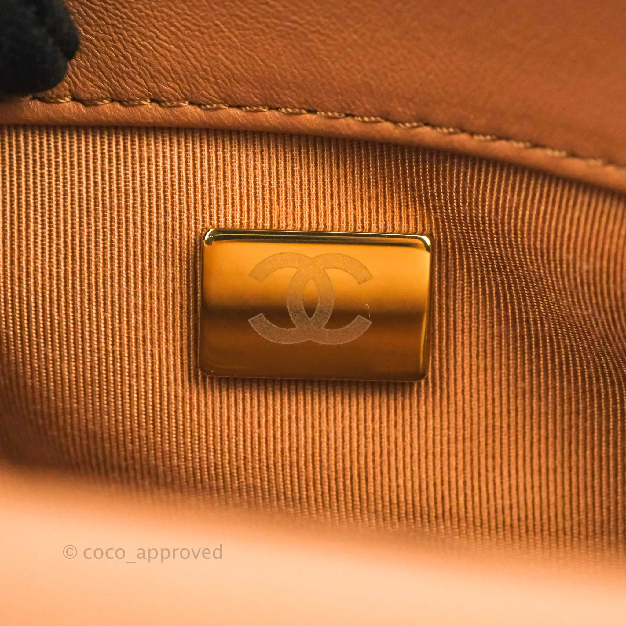 Chanel 19 Small Caramel Dark Beige Mixed Hardware 21K
