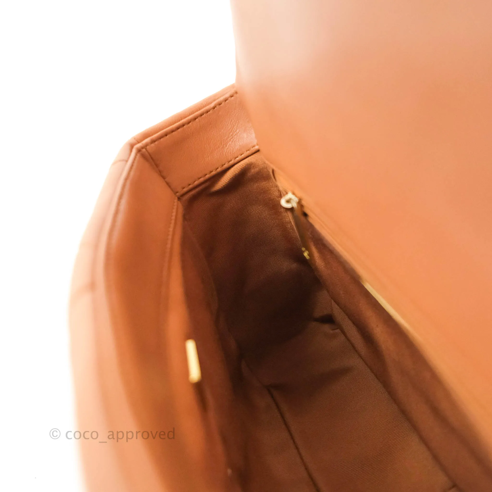 Chanel 19 Small Caramel Dark Beige Mixed Hardware 21K