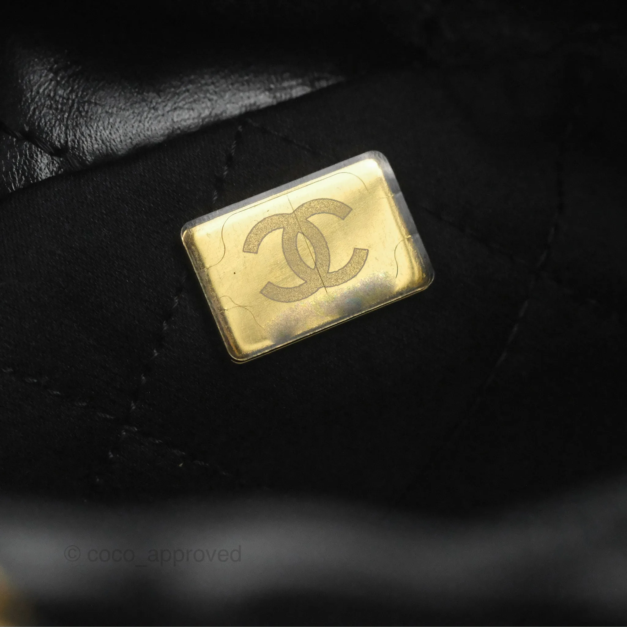 Chanel 22 Mini Bag Black Crumpled Calfskin