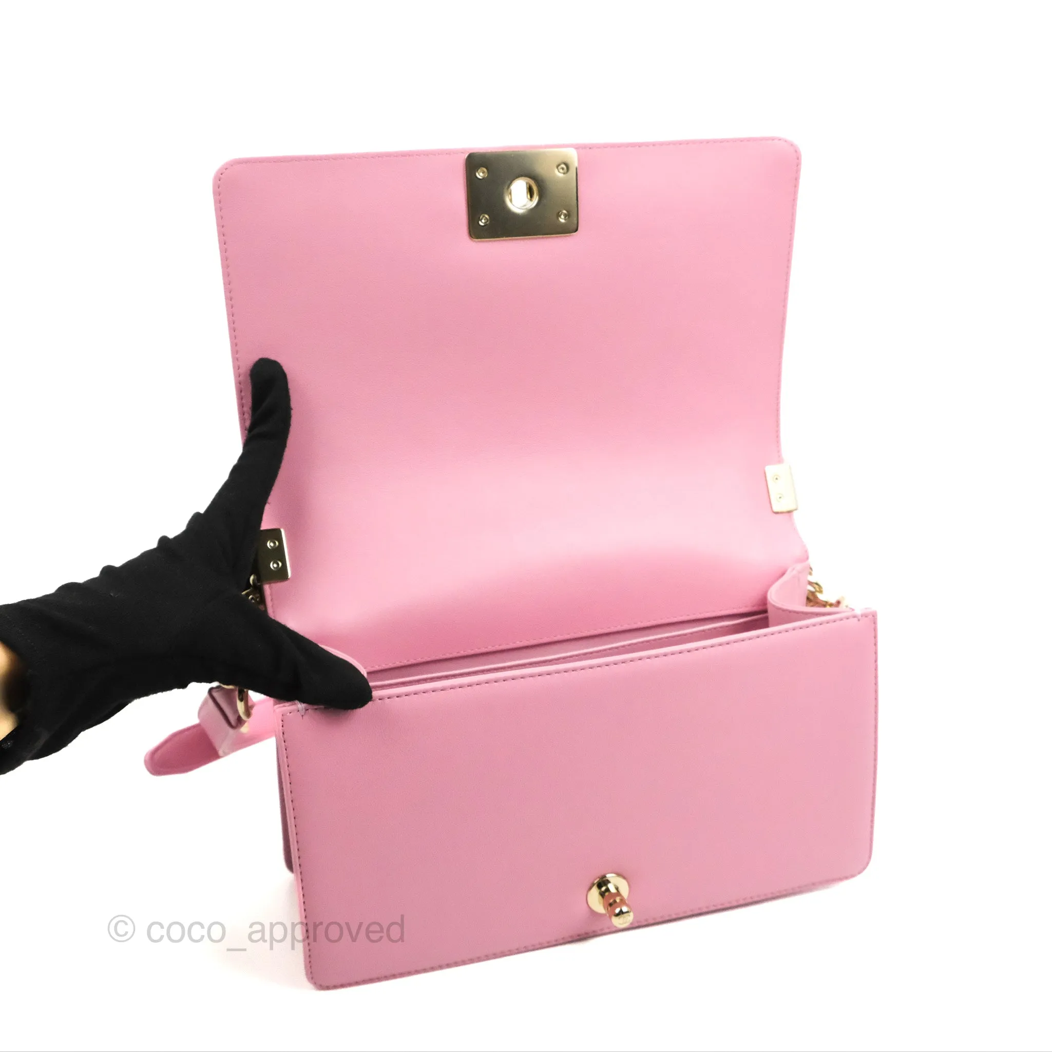 Chanel Chevron Medium Boy Pink Calfskin Gold Hardware