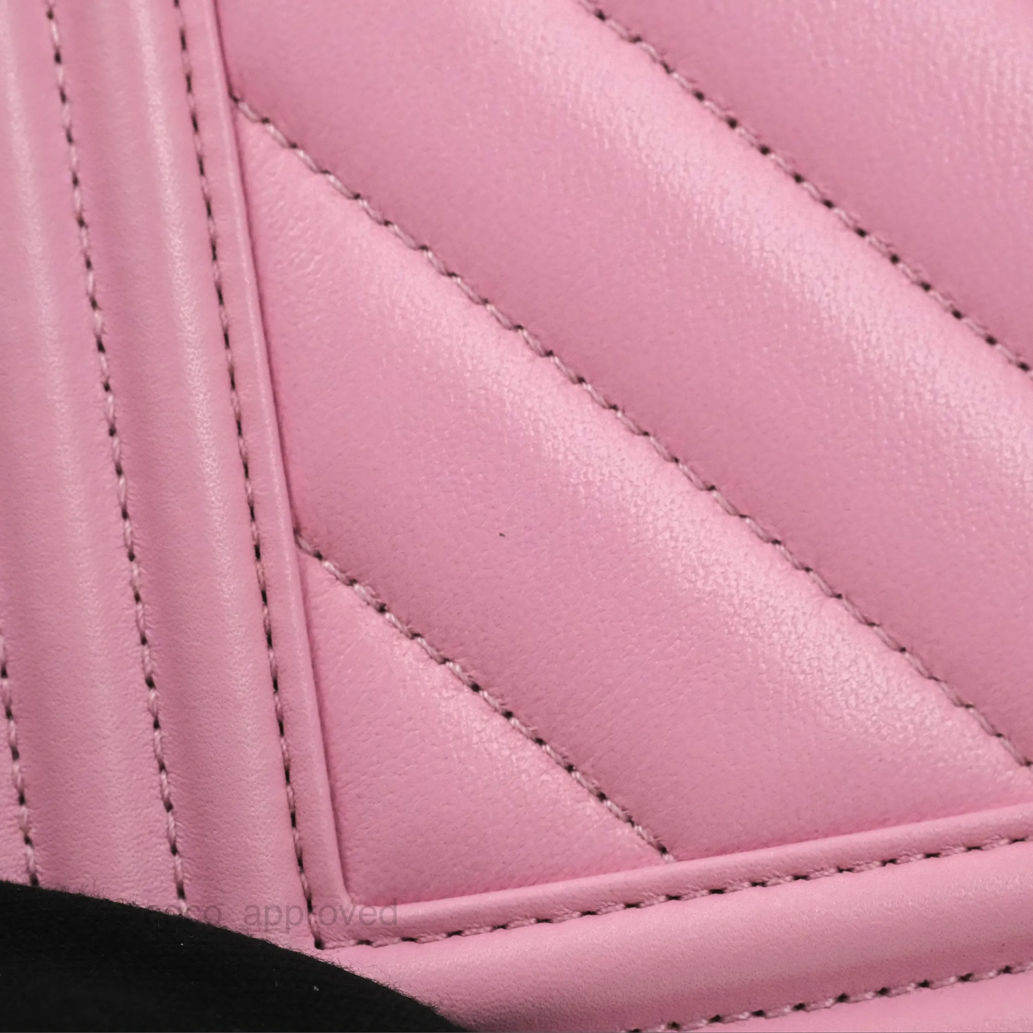 Chanel Chevron Medium Boy Pink Calfskin Gold Hardware