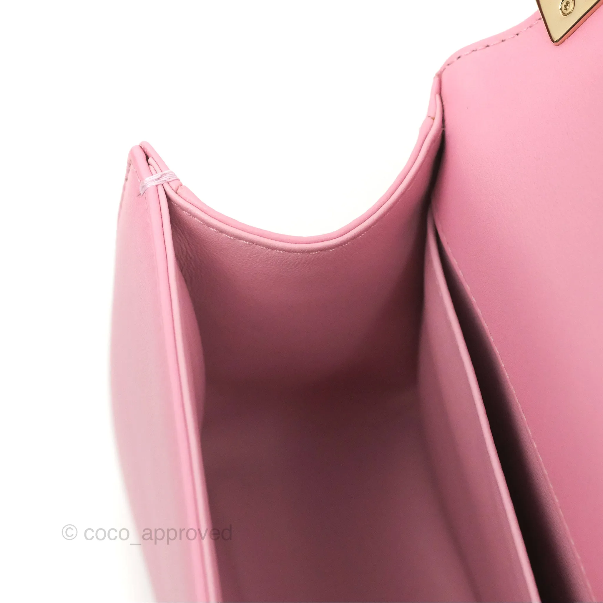 Chanel Chevron Medium Boy Pink Calfskin Gold Hardware
