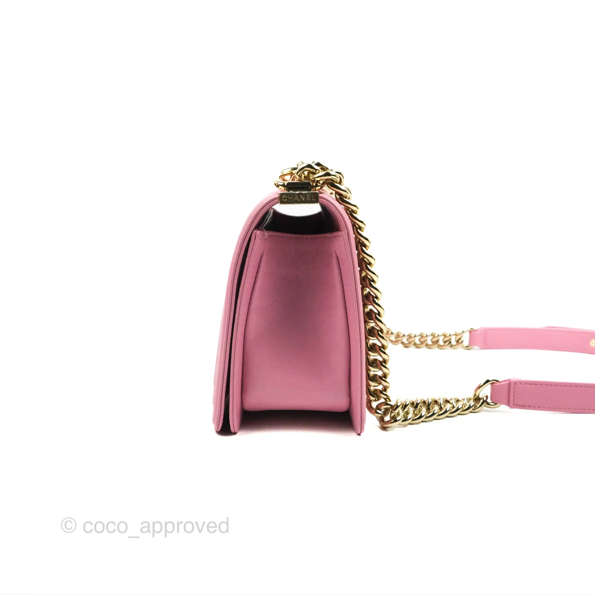 Chanel Chevron Medium Boy Pink Calfskin Gold Hardware