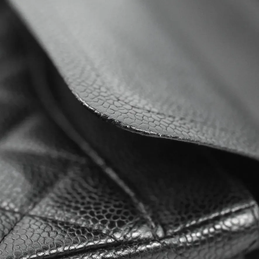 Chanel Classic M/L Medium Flap Quilted Black Caviar Silver Hardware