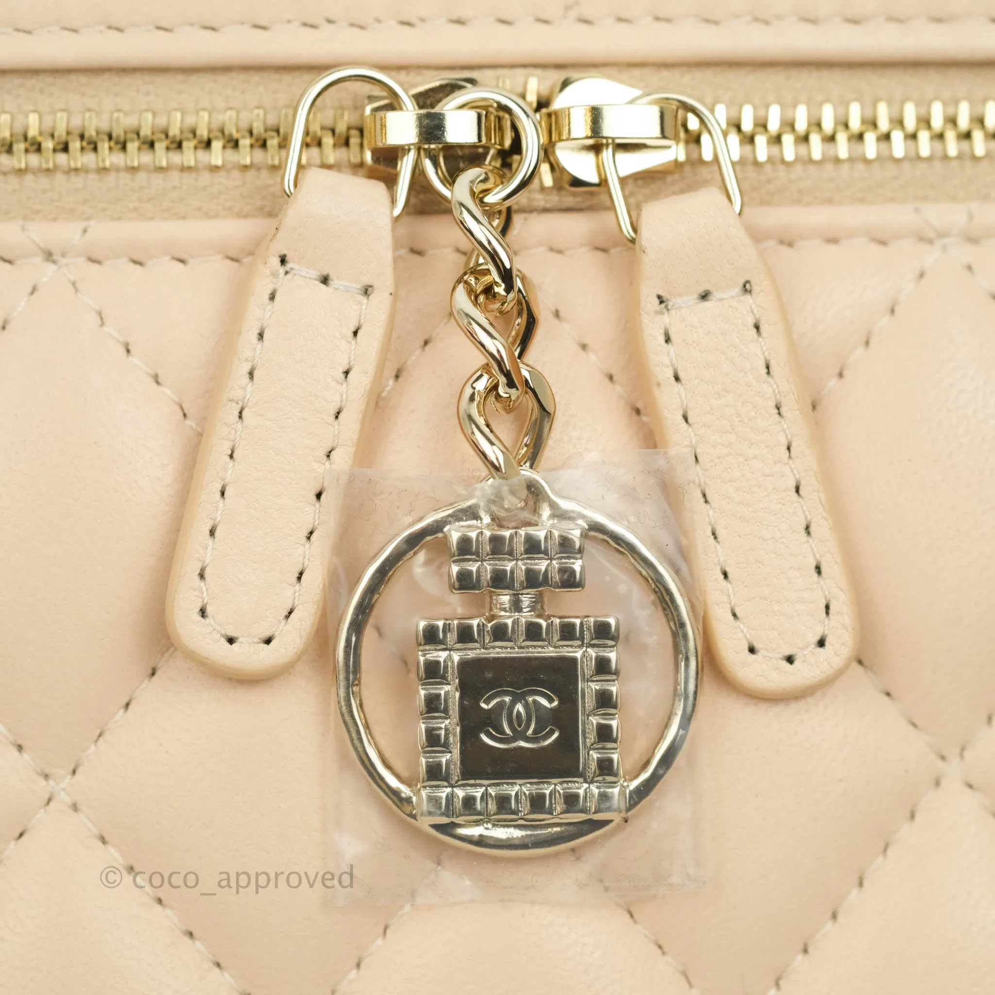 Chanel Classic Vanity Pouch with Handle Light Beige Lambskin Gold Hardware