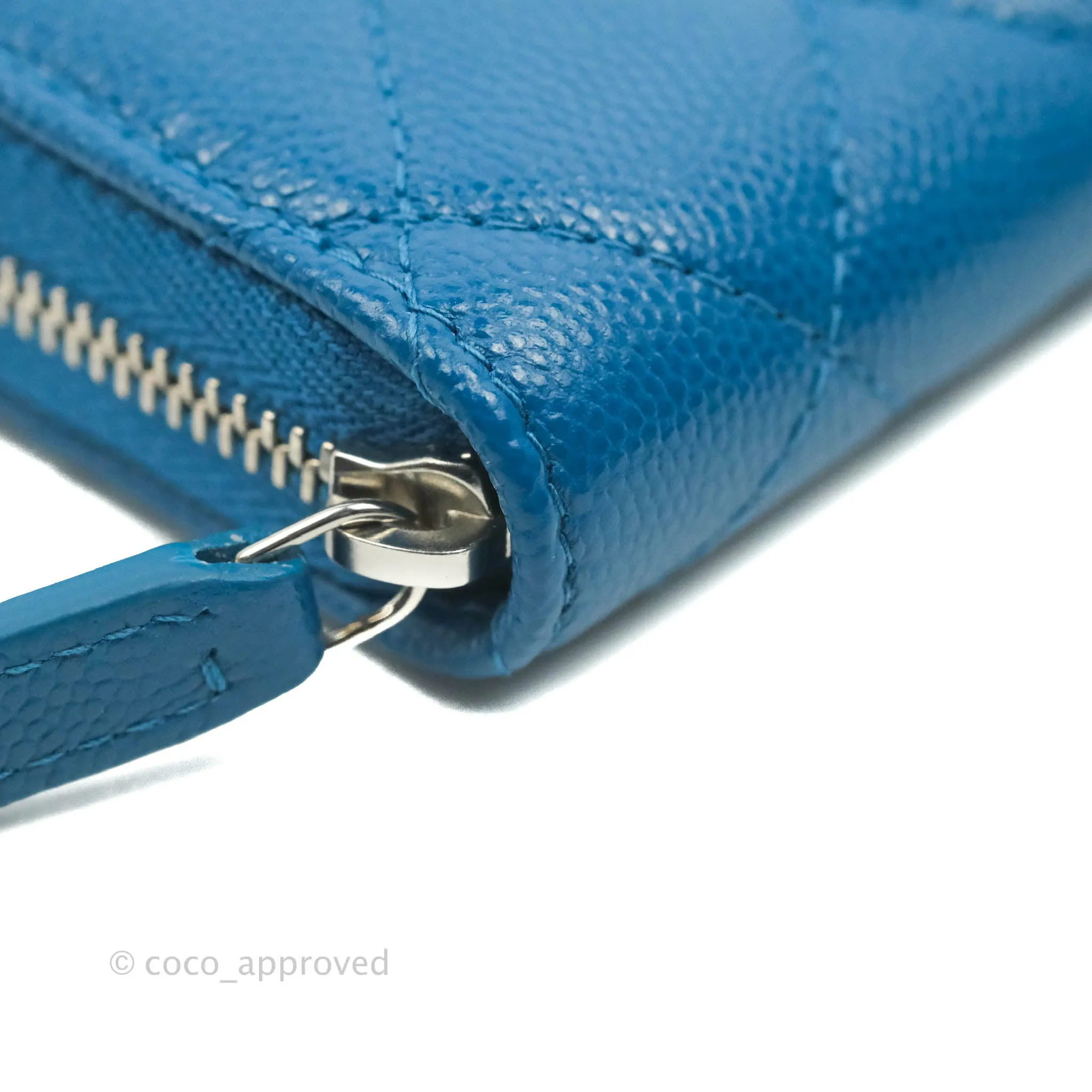 Chanel Classic Zipped Coin Purse Blue Caviar Silver Hardware