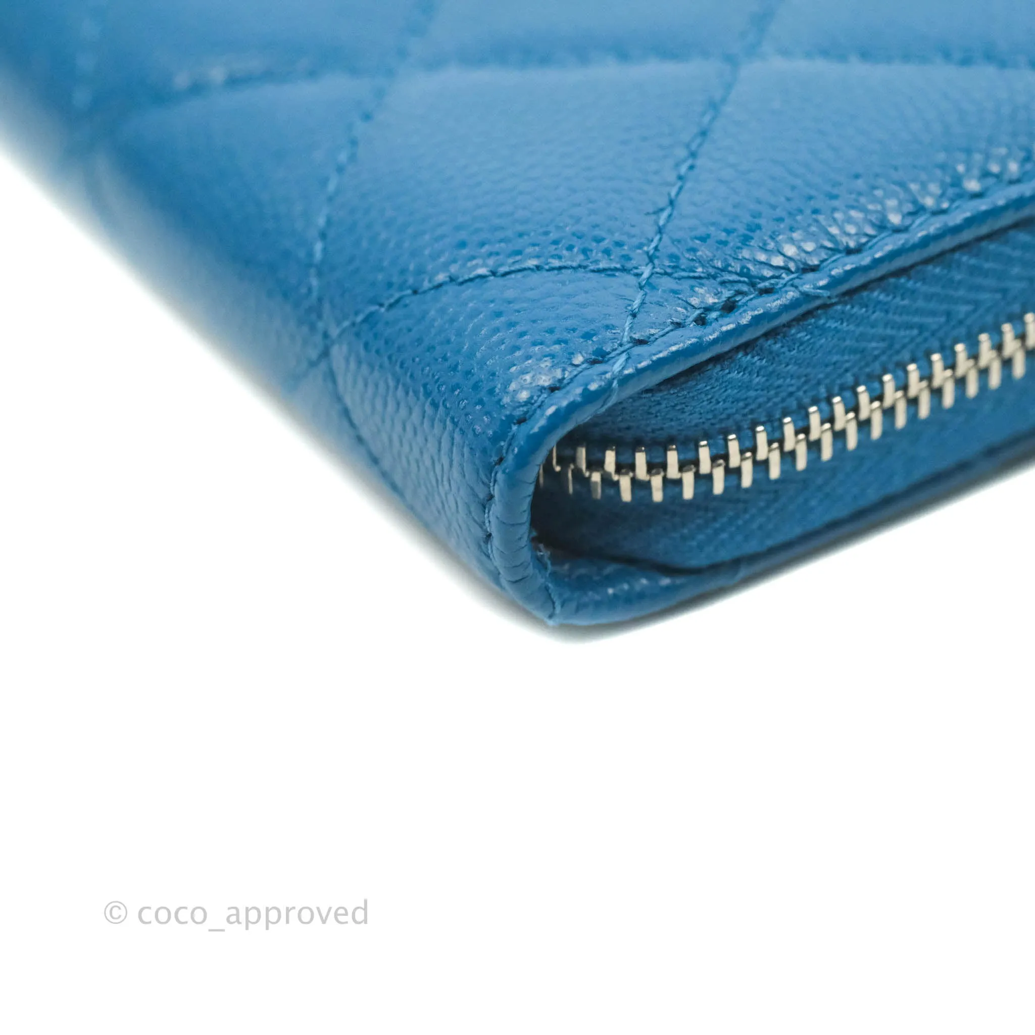 Chanel Classic Zipped Coin Purse Blue Caviar Silver Hardware