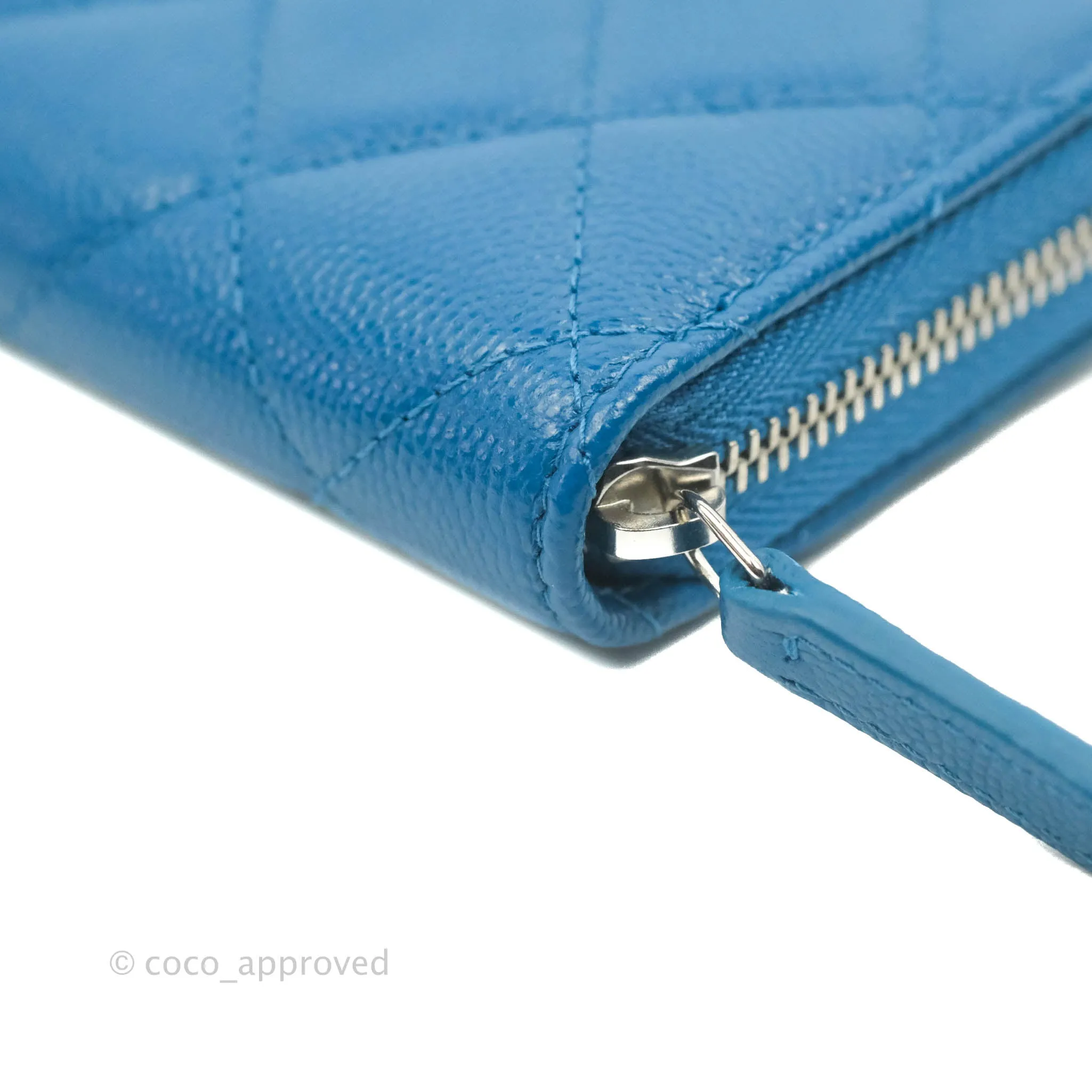 Chanel Classic Zipped Coin Purse Blue Caviar Silver Hardware