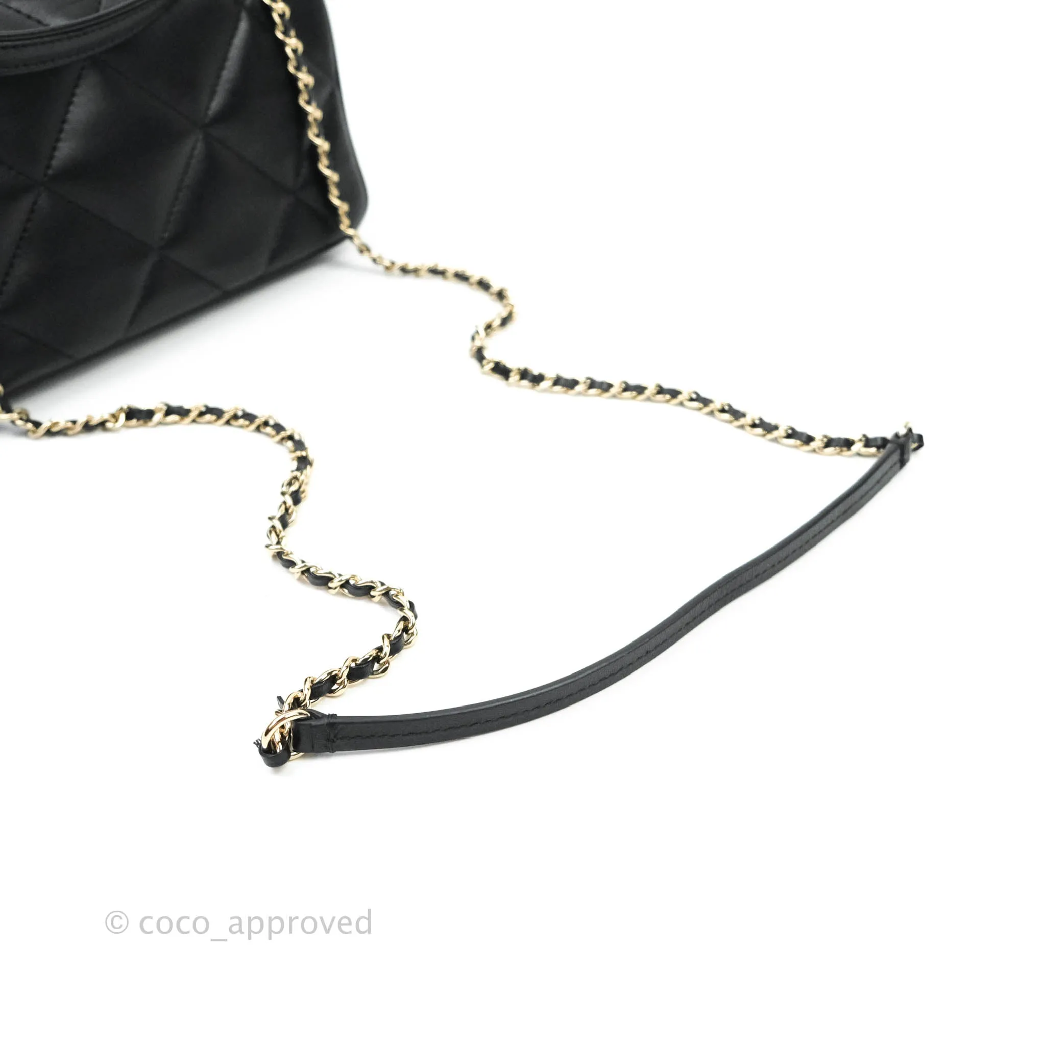 Chanel Easy Cherry Flap Bag With Handle Black Lambskin Gold Hardware 19K