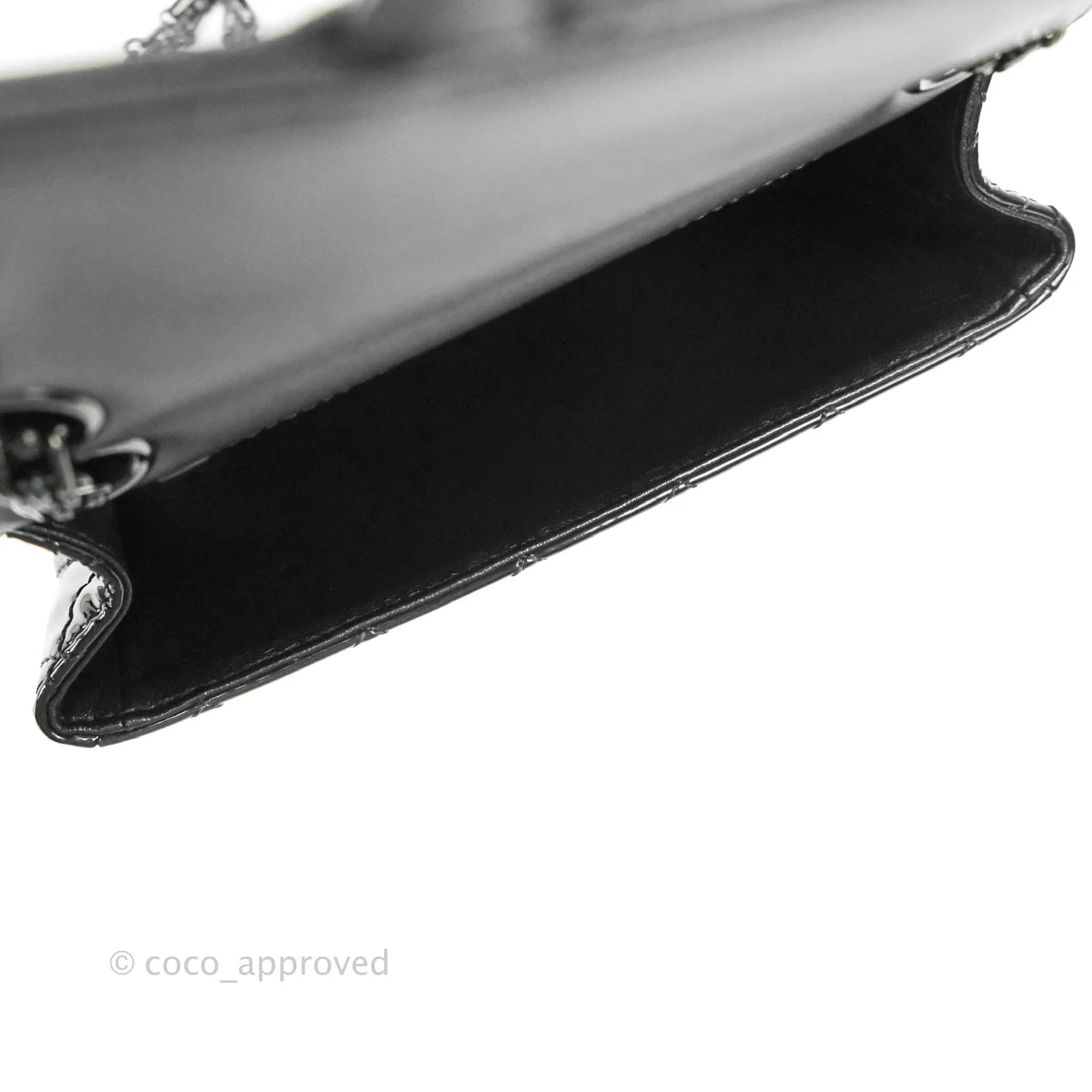 Chanel Quilted Mini Reissue 224 So Black Patent